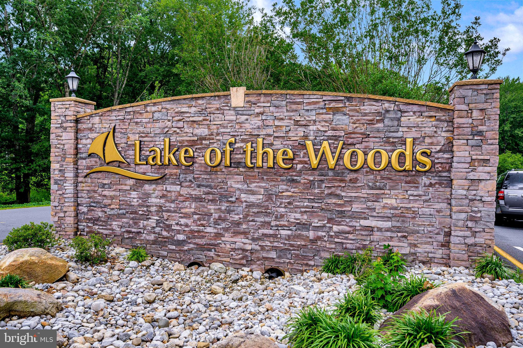 LAKE OF THE WOODS - Residential