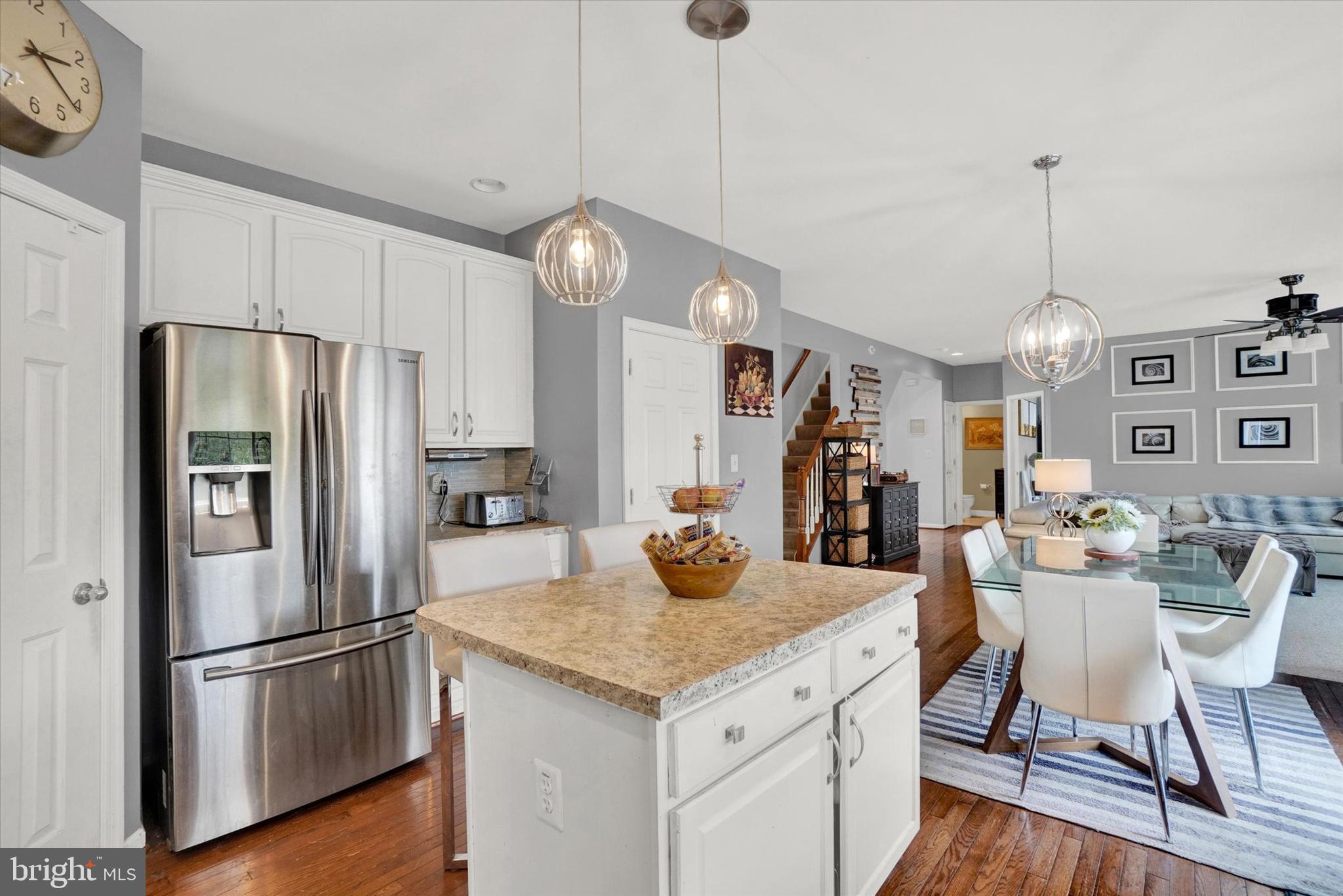 BROWNSTONE MANOR - Residential