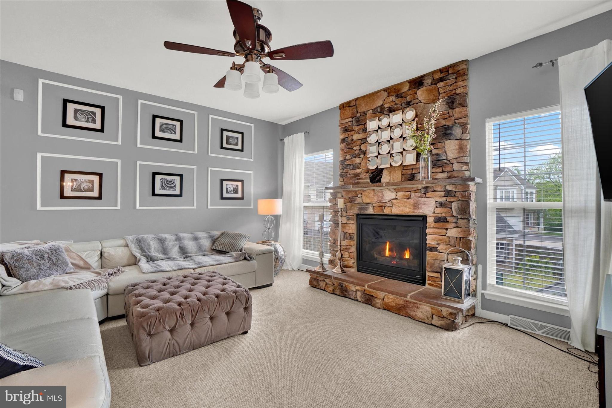 BROWNSTONE MANOR - Residential