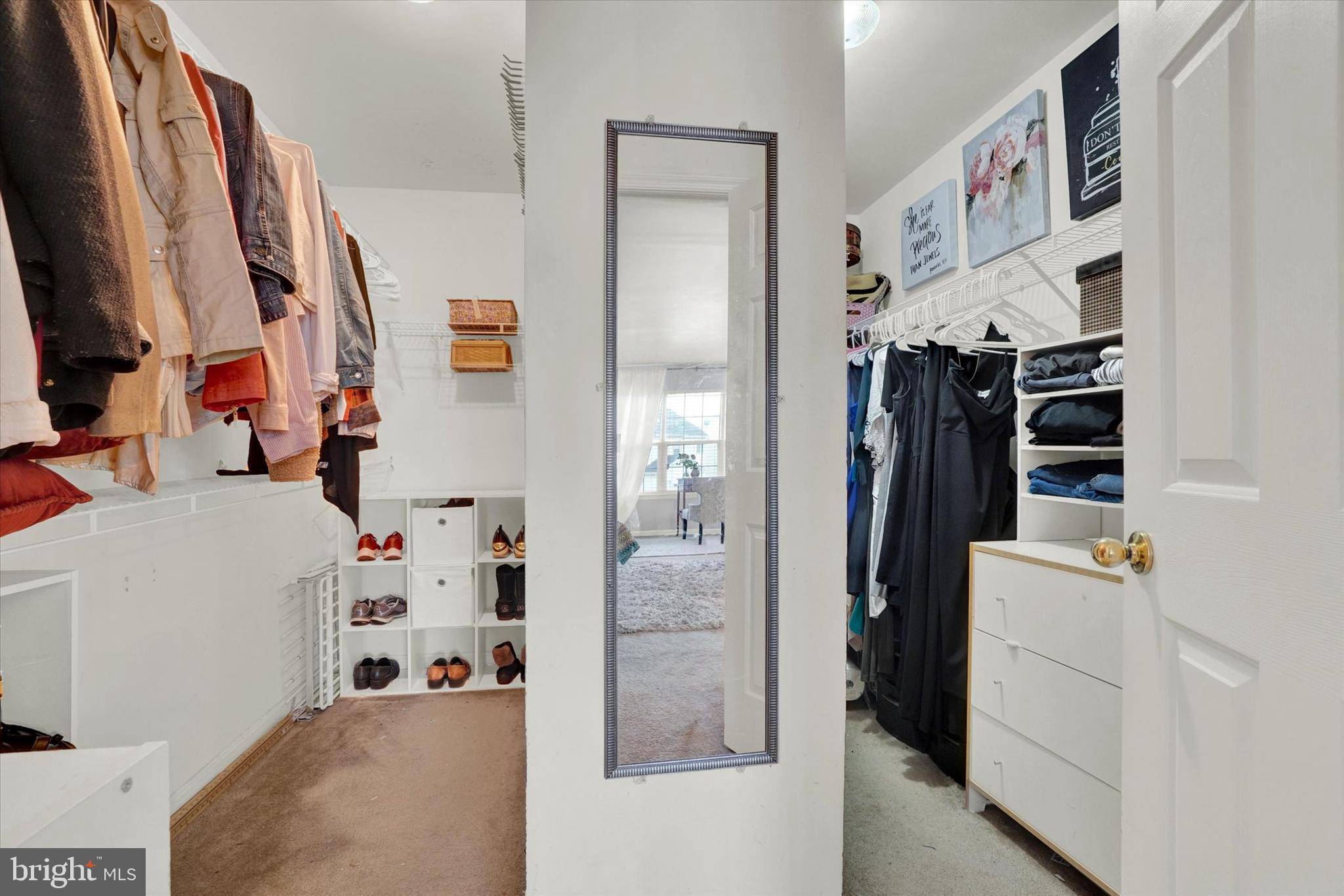 BROWNSTONE MANOR - Residential