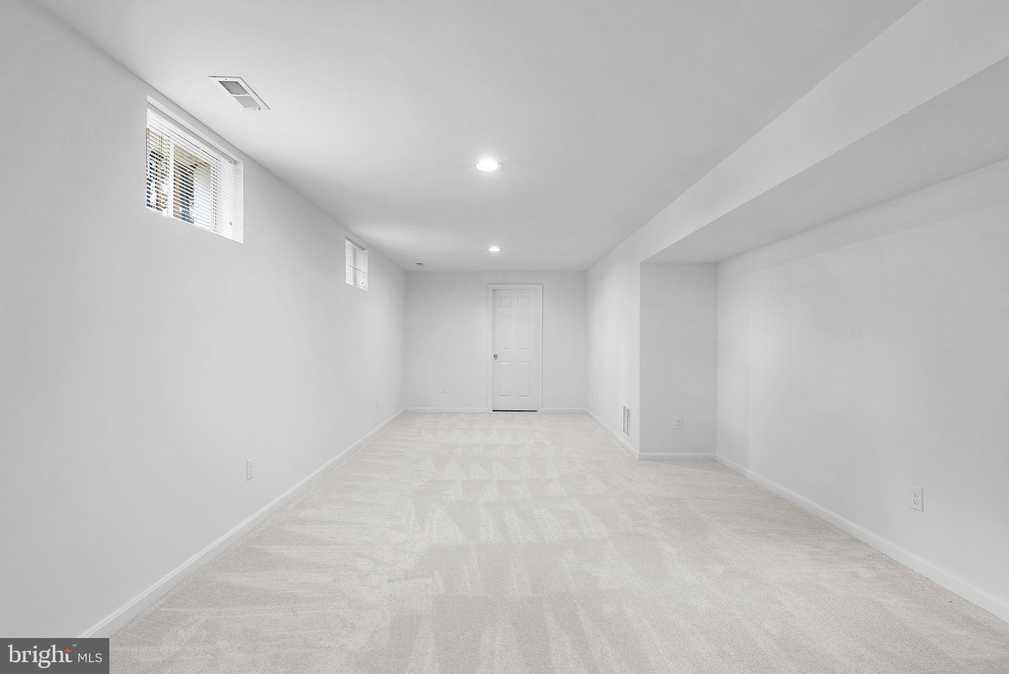 ASHTON DOWNS - Residential