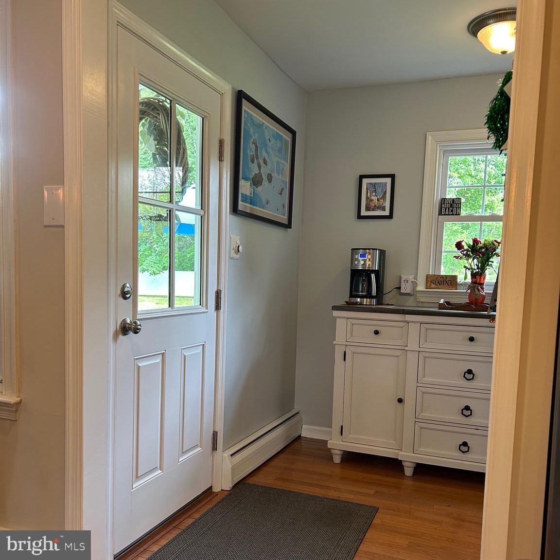 EXECUTIVE ESTATES - Residential