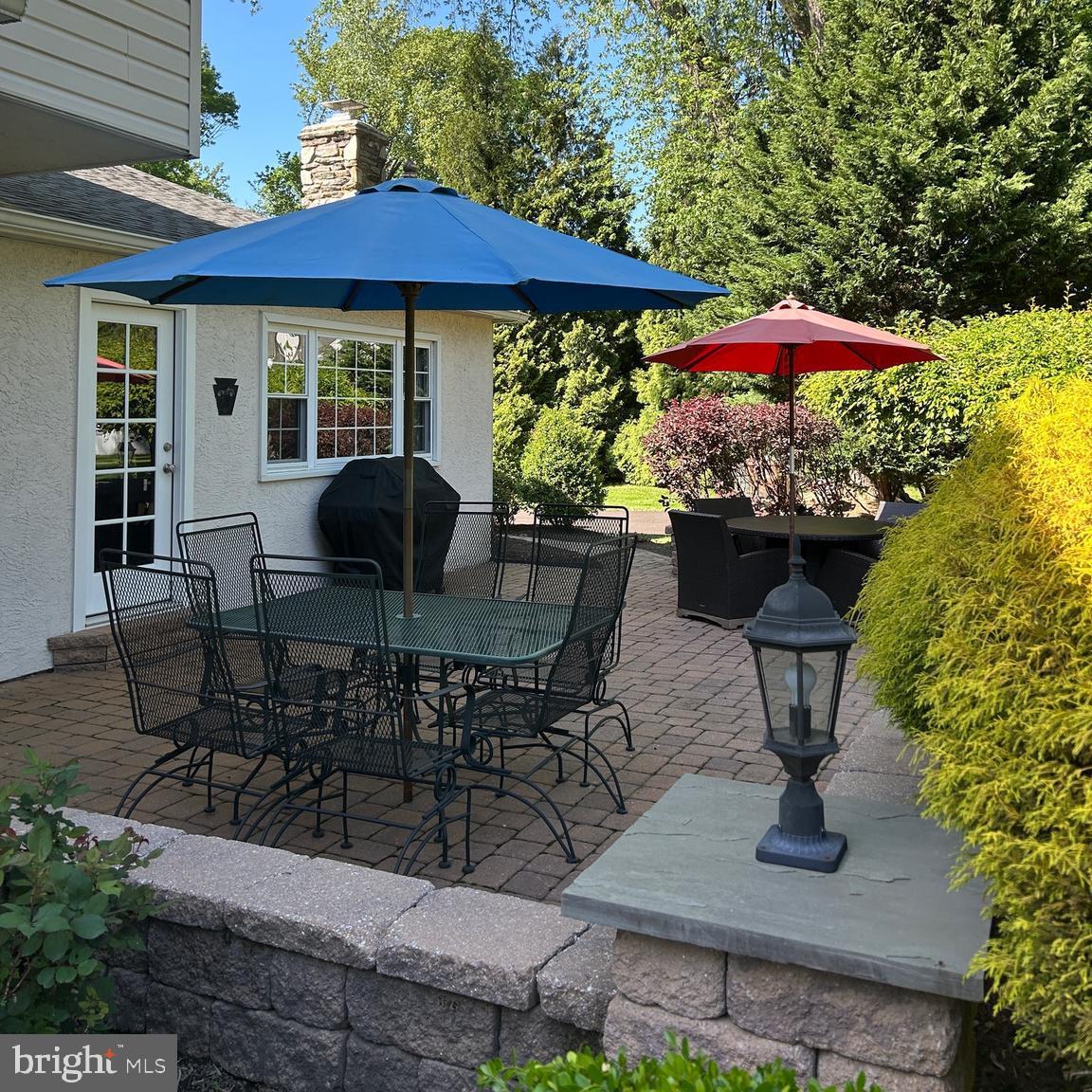 EXECUTIVE ESTATES - Residential