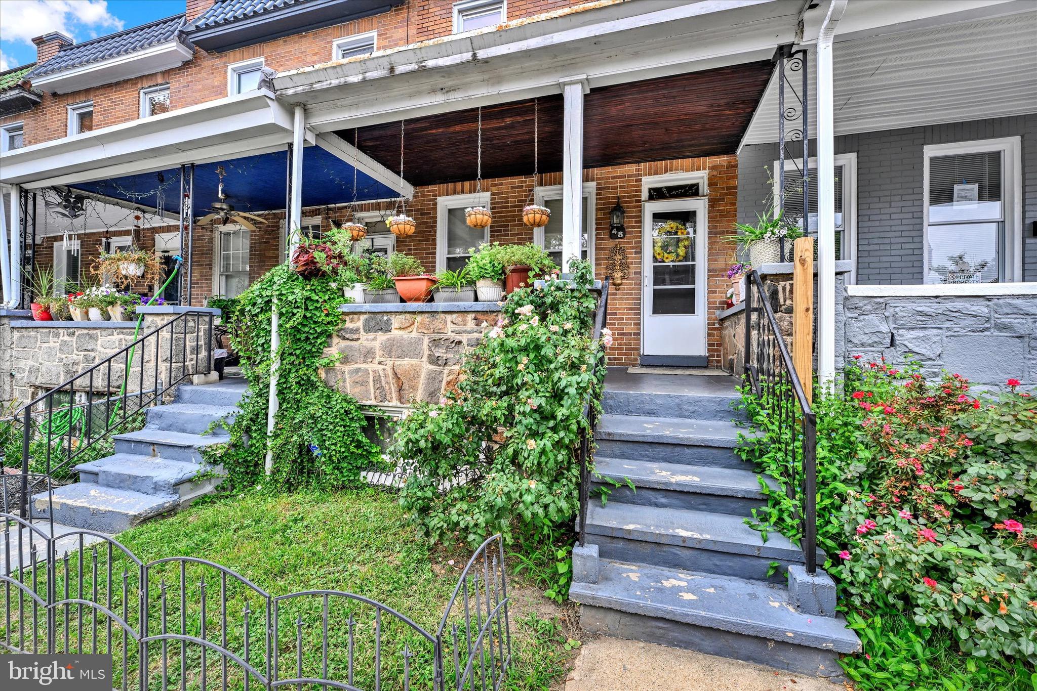 SAINT JOSEPHS - Residential