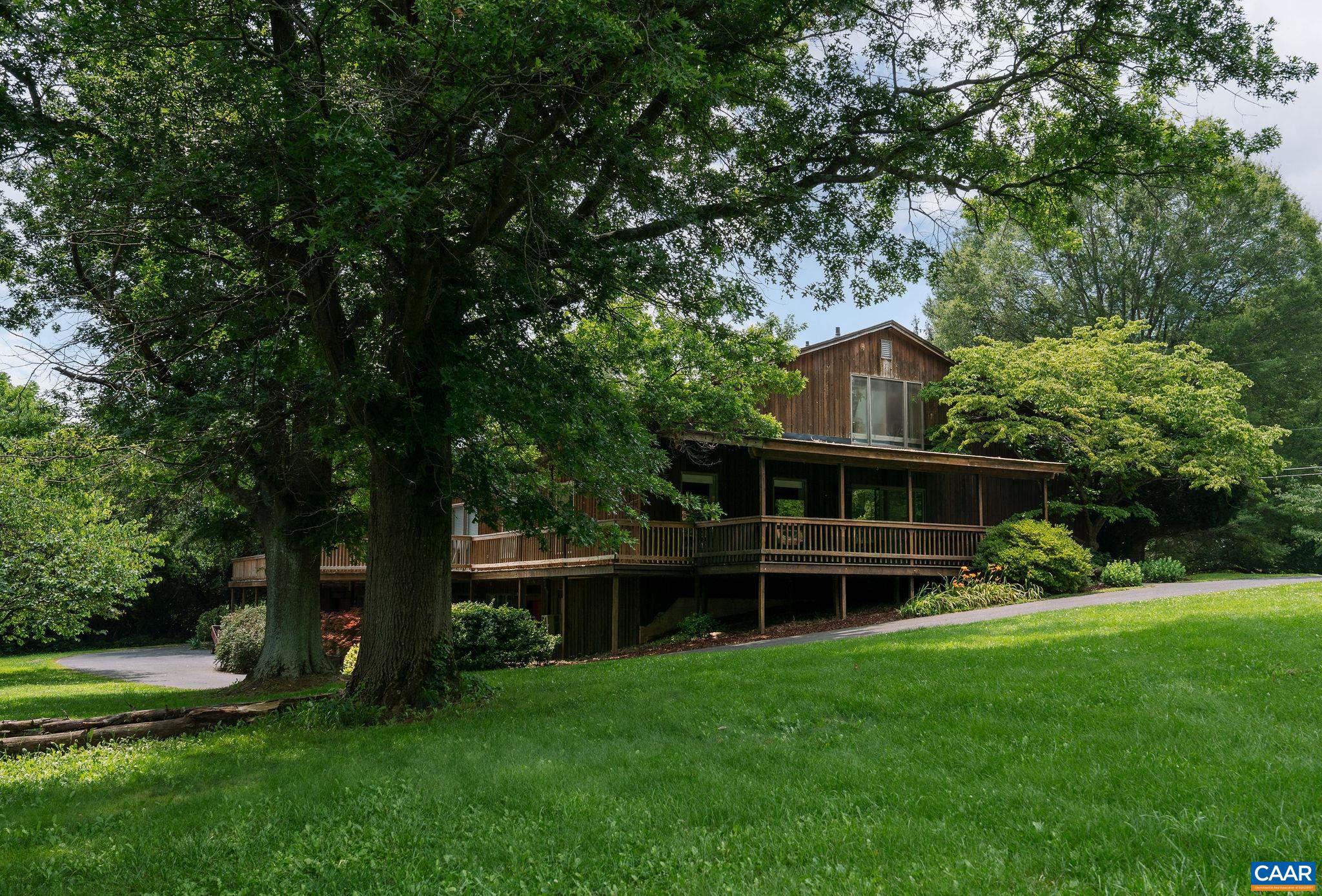18 PROVIDENCE LN