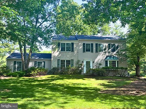 Photo of 1070 Shepard Drive, BLUE BELL, PA 19422 (MLS # PAMC2181740)