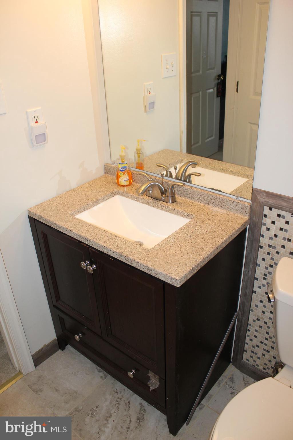 HILLSIDE - Residential