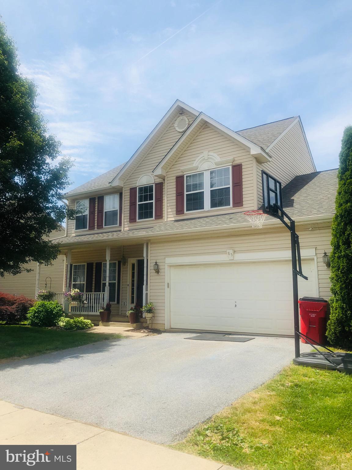 HILLSIDE - Residential