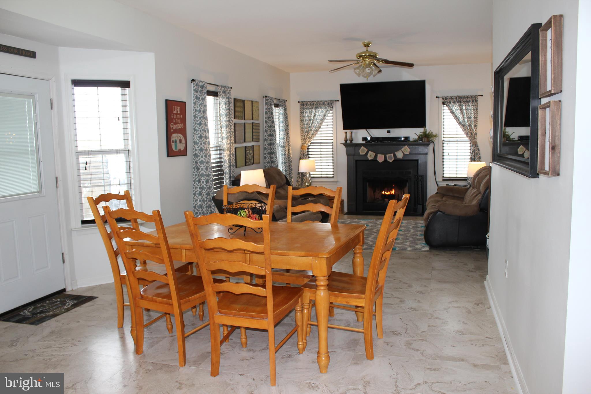 HILLSIDE - Residential