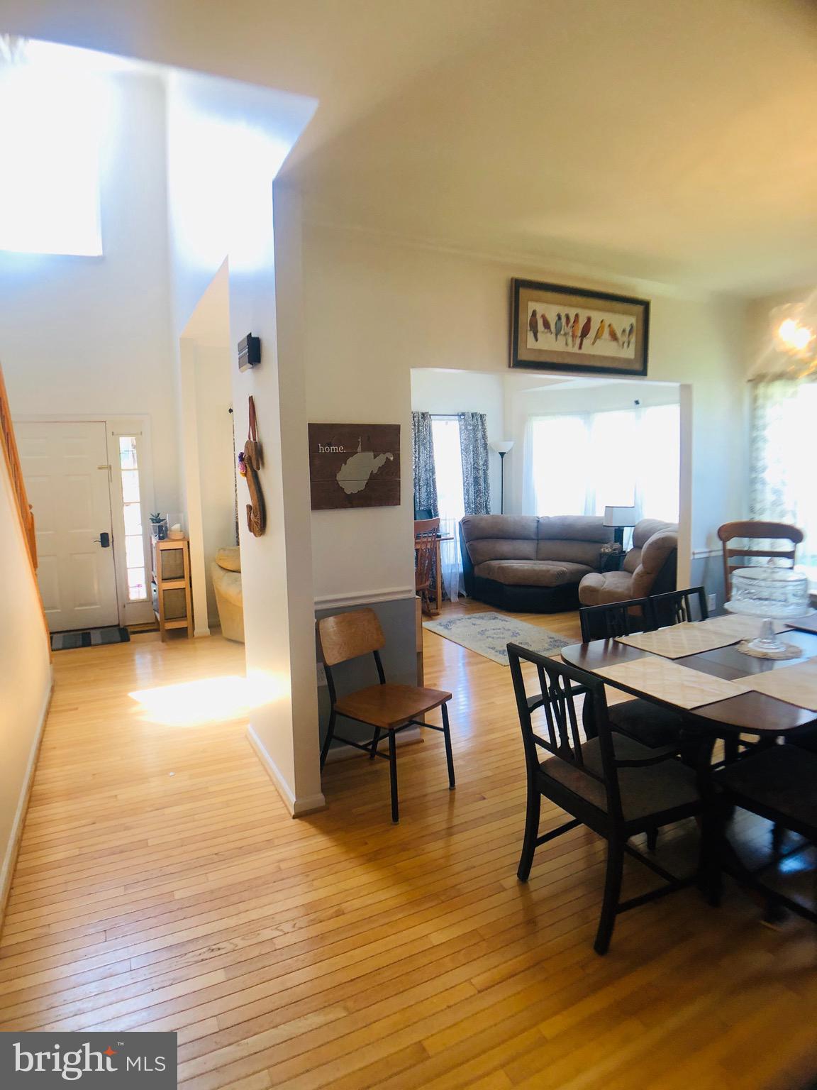 HILLSIDE - Residential