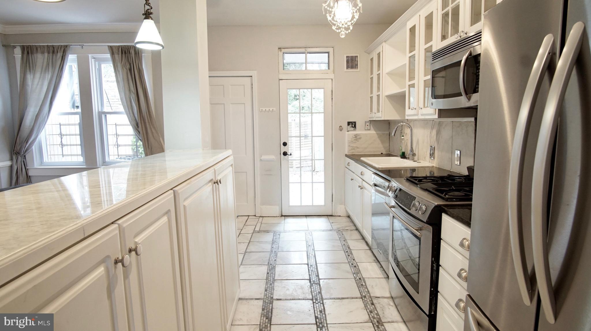 RESERVOIR HILL HISTORIC DISTRICT - Residential