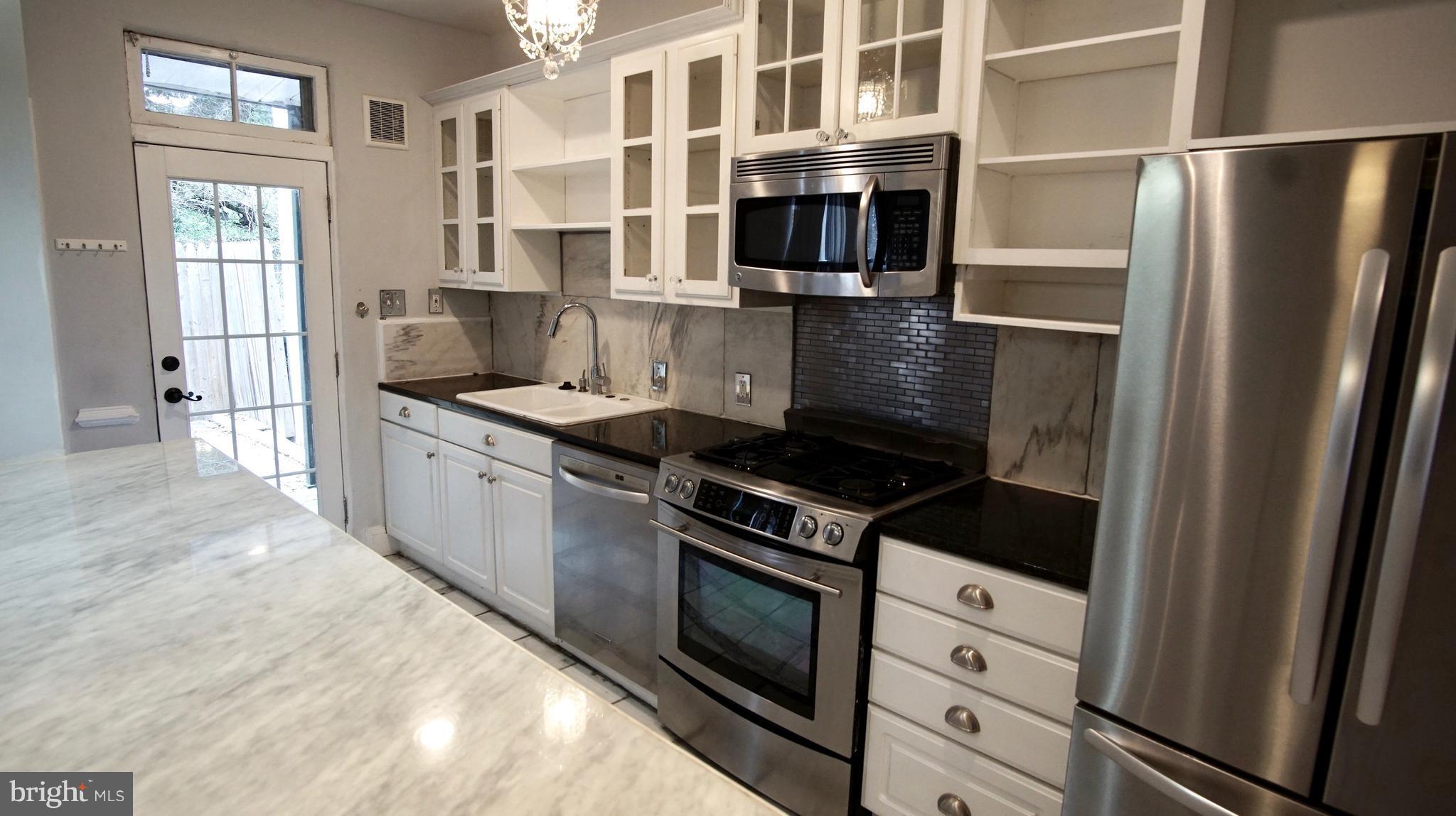 RESERVOIR HILL HISTORIC DISTRICT - Residential