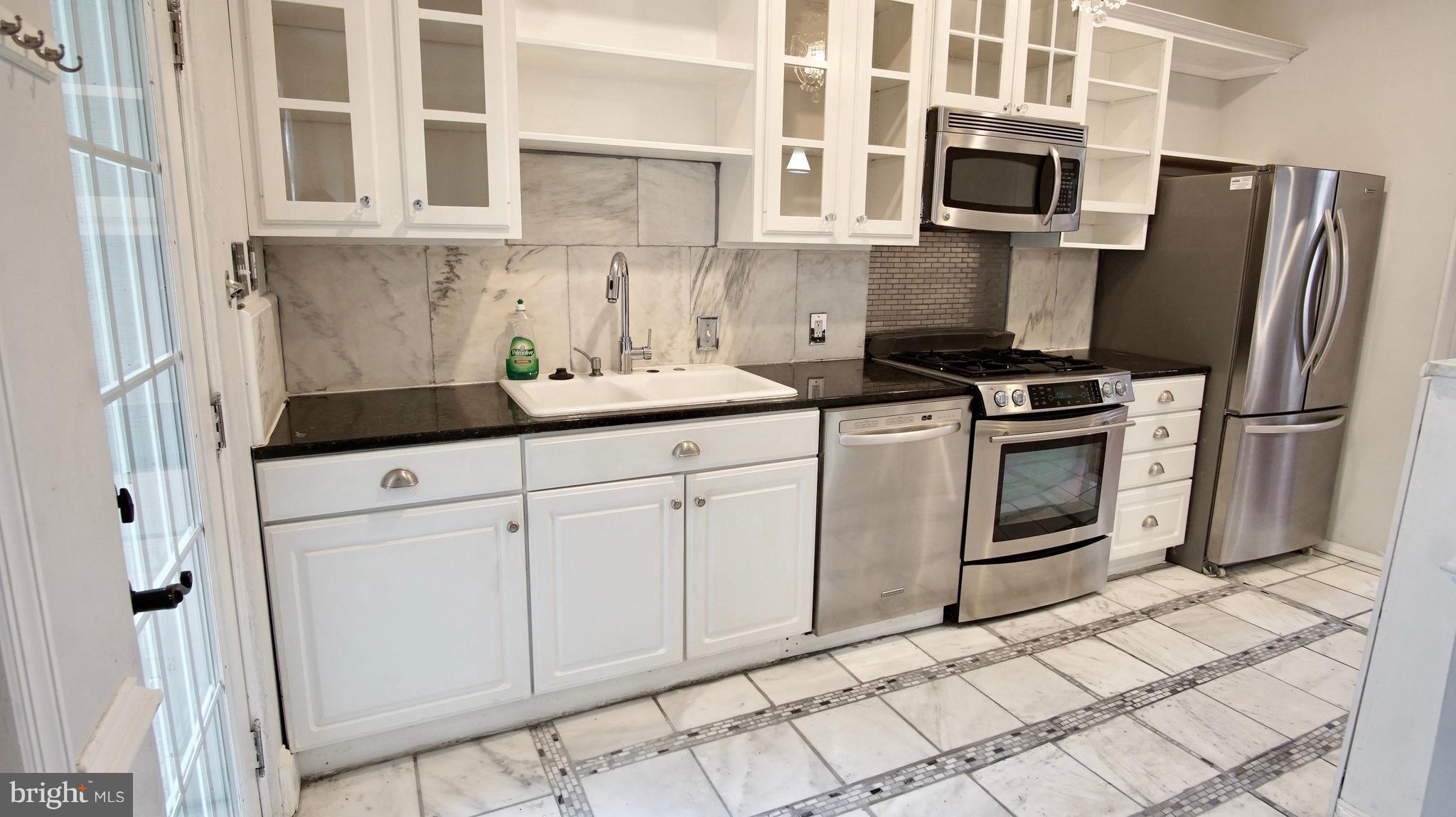 RESERVOIR HILL HISTORIC DISTRICT - Residential