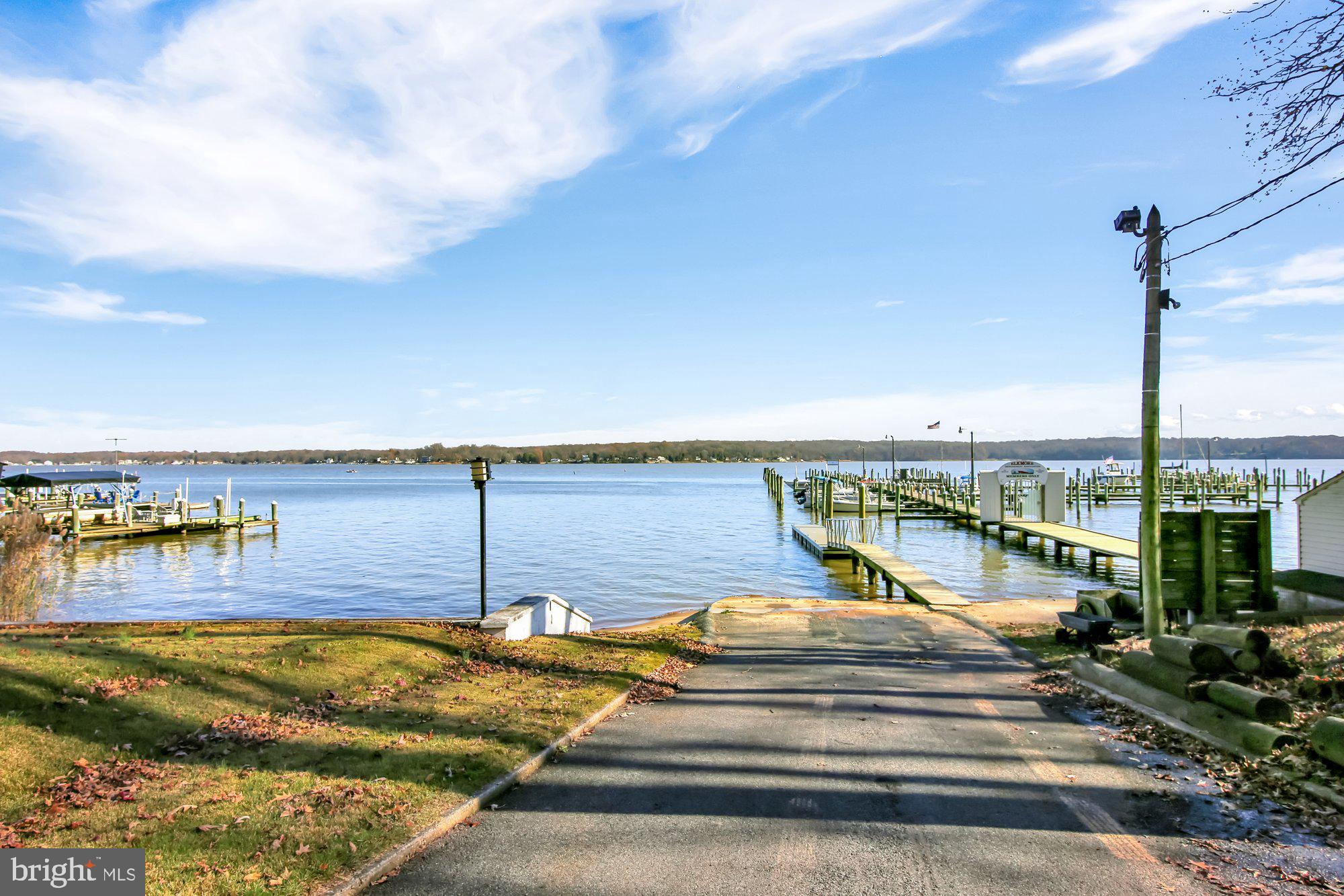 ELKMORE - Residential