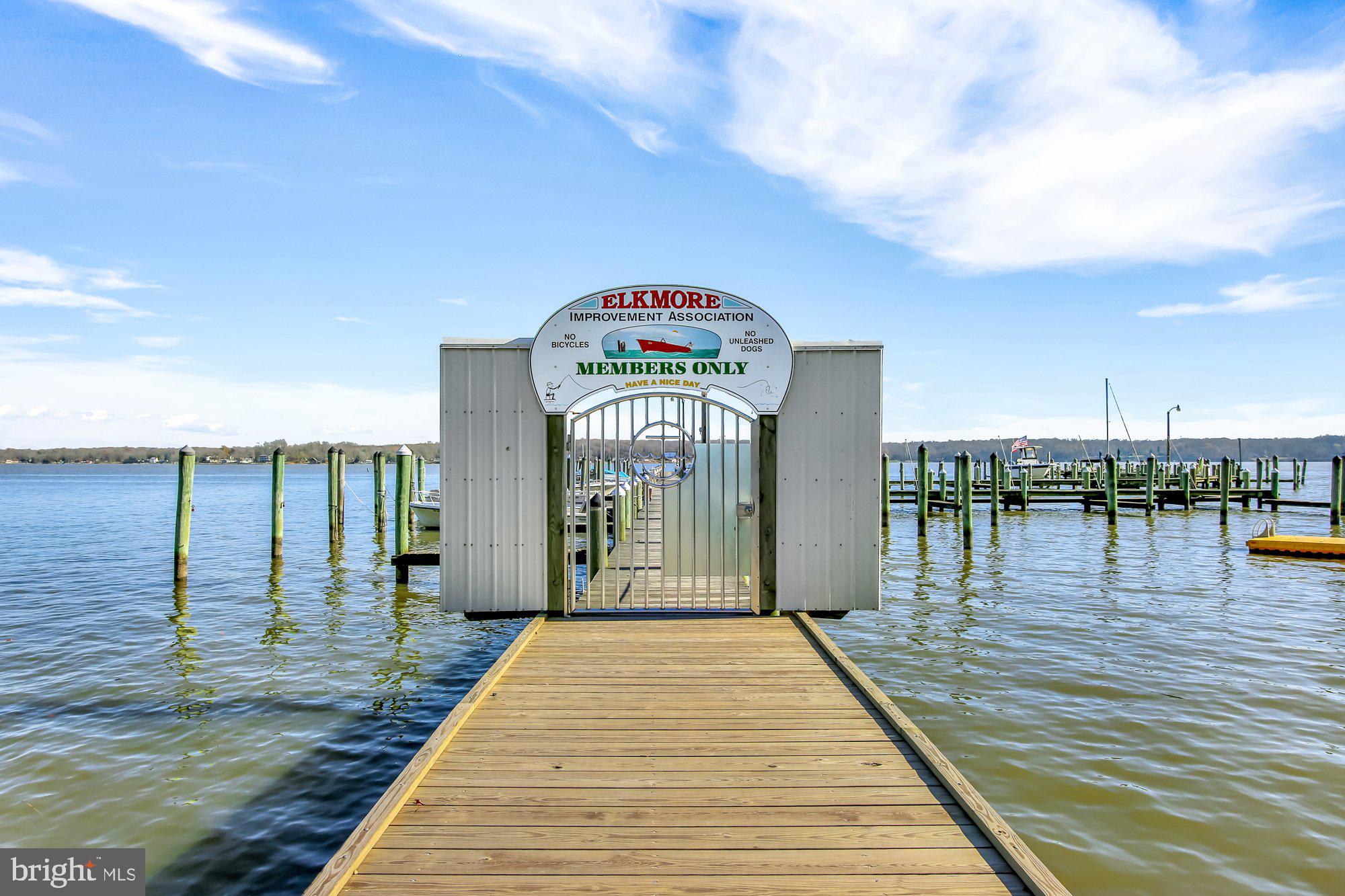 ELKMORE - Residential