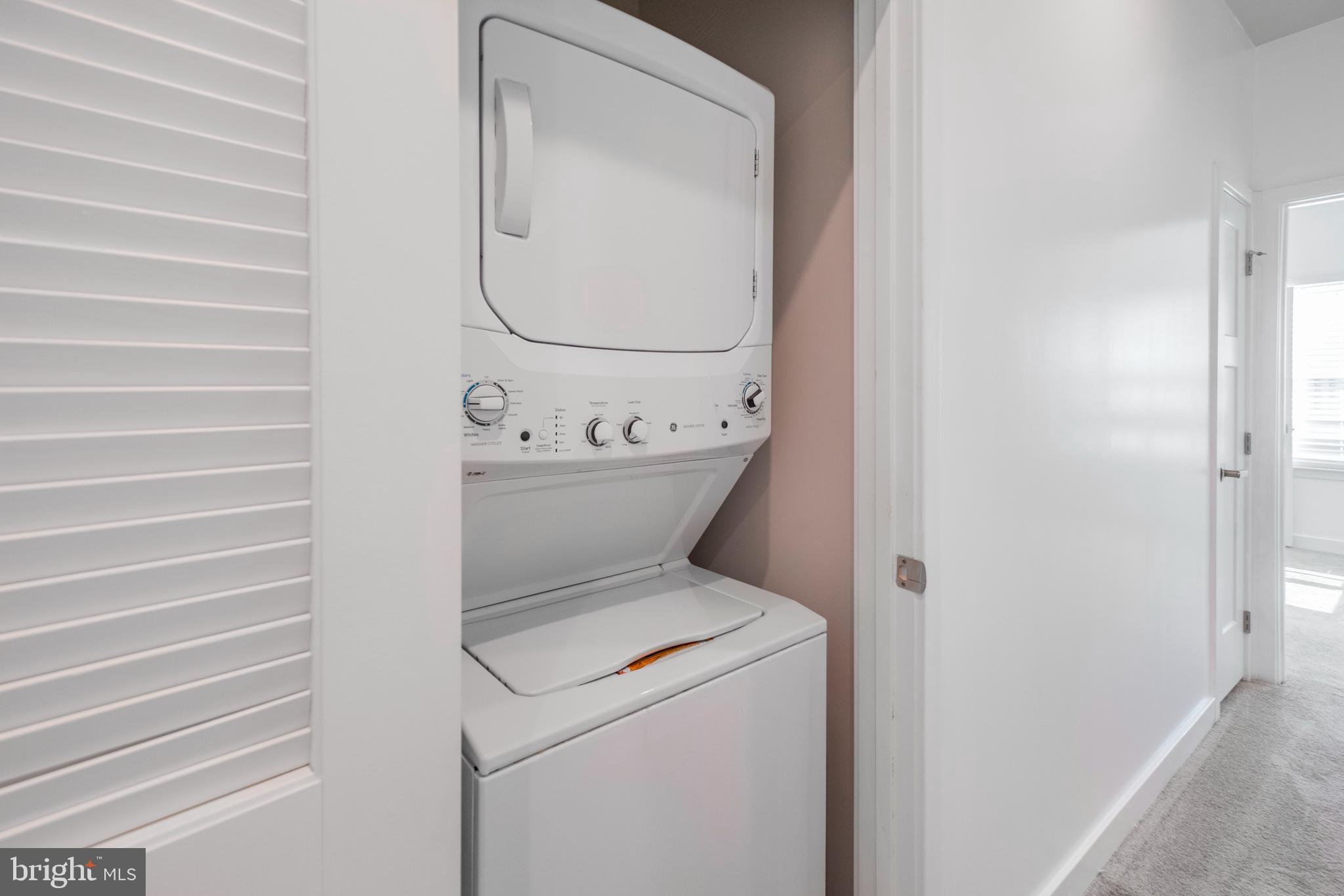 BROOKLYN PARK - Residential Lease