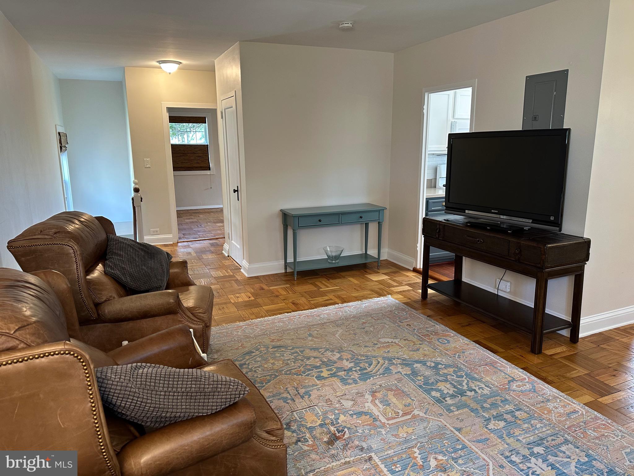 1423 MARTHA CUSTIS DRIVE