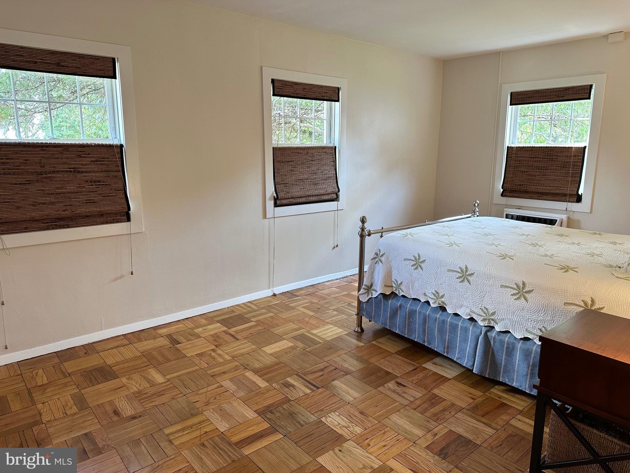 PARKFAIRFAX - Residential