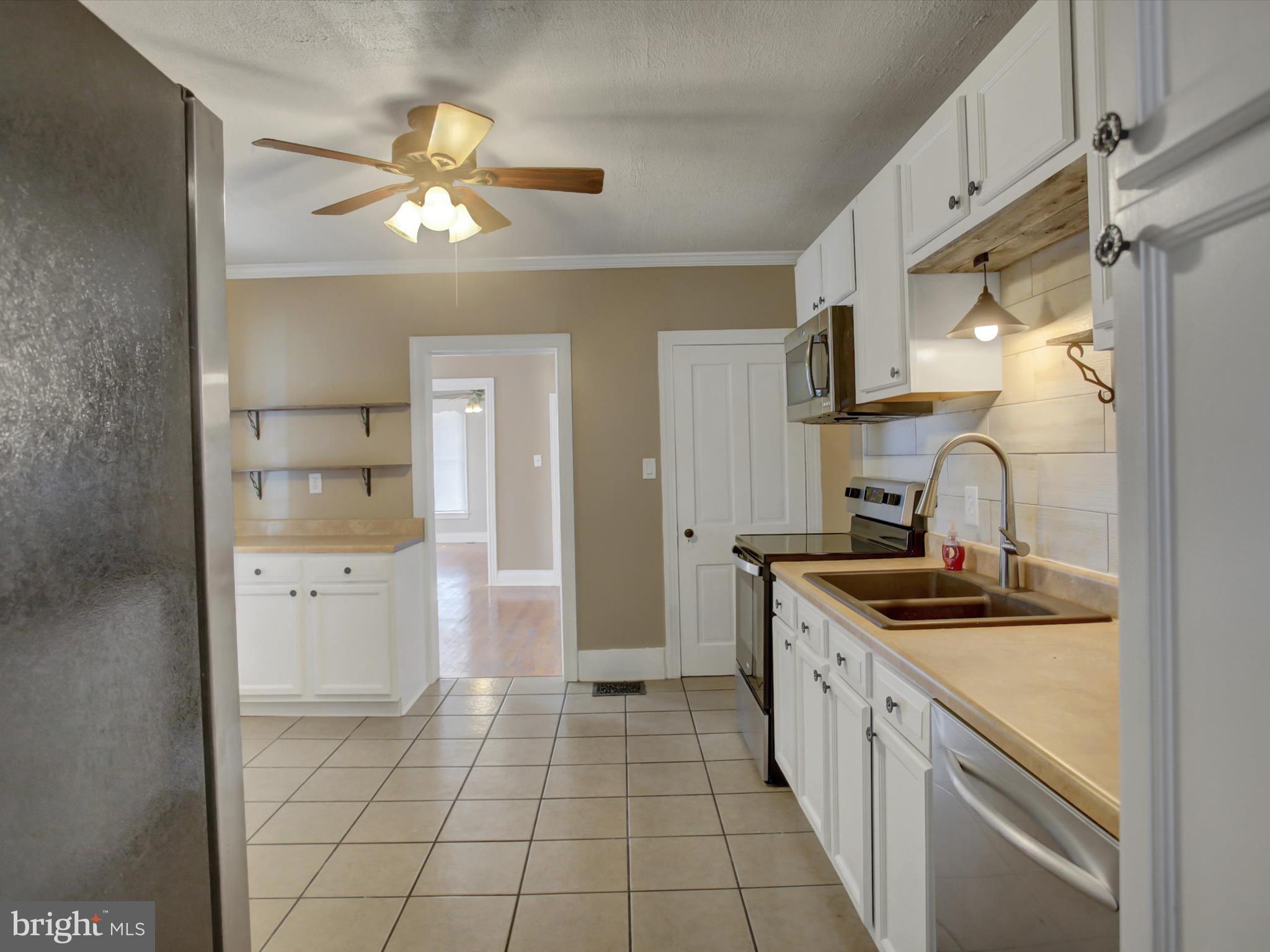 WAYNESBORO - Residential