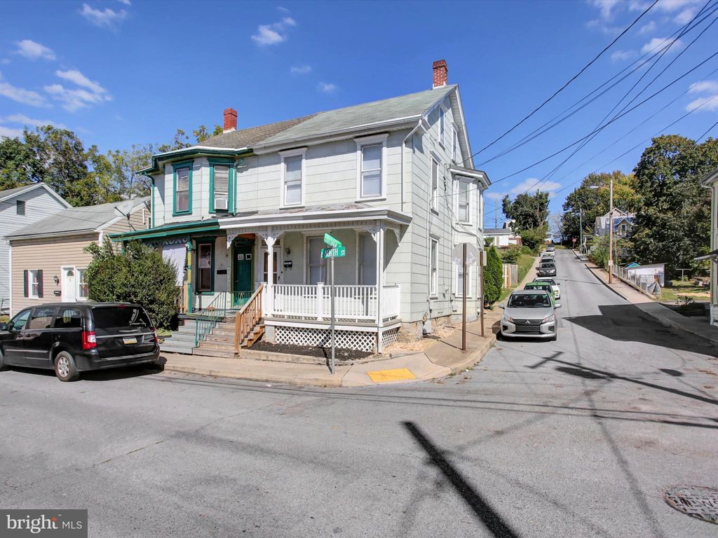 Photo of 53 E North Street, WAYNESBORO, PA 17268 (MLS # PAFL2030520)