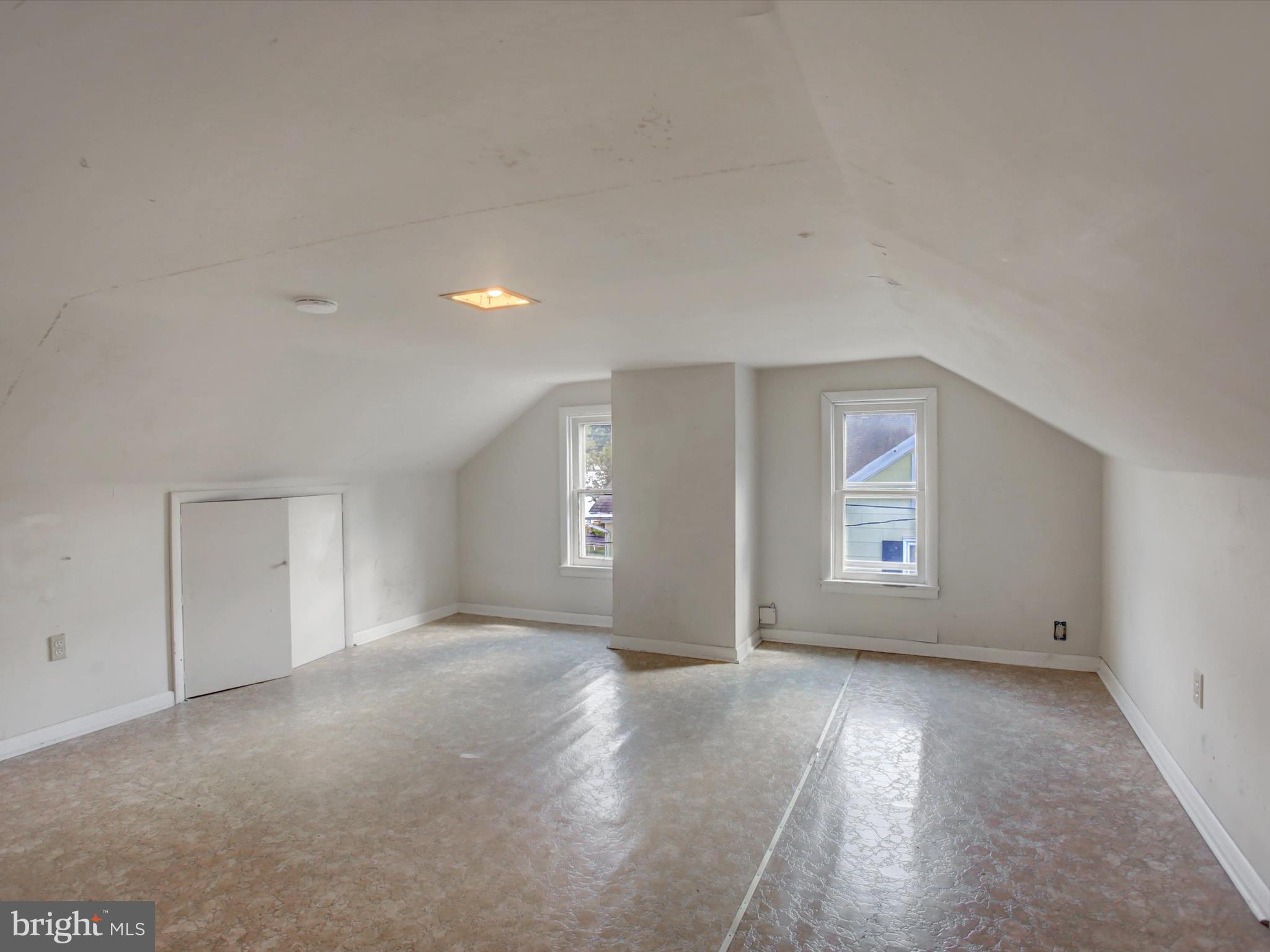 WAYNESBORO - Residential