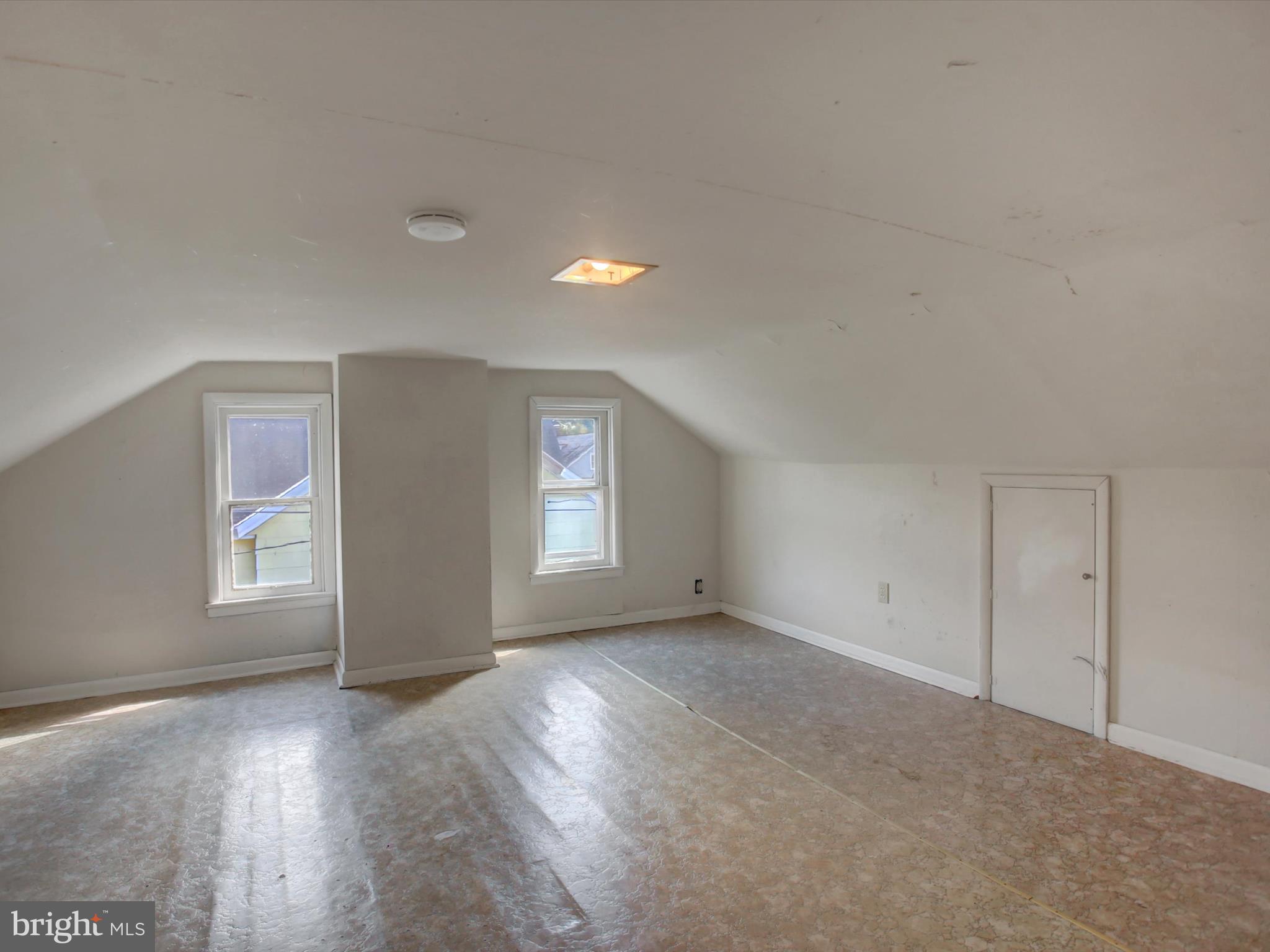 WAYNESBORO - Residential