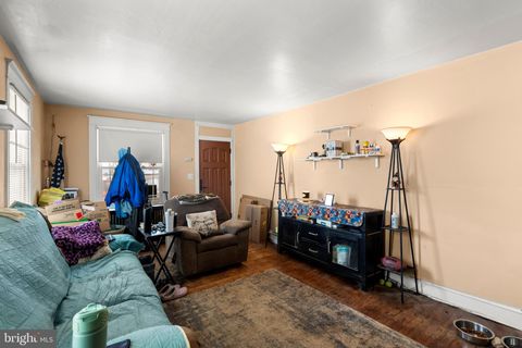 106 LINCOLN AVENUE EPHRATA PA 17522