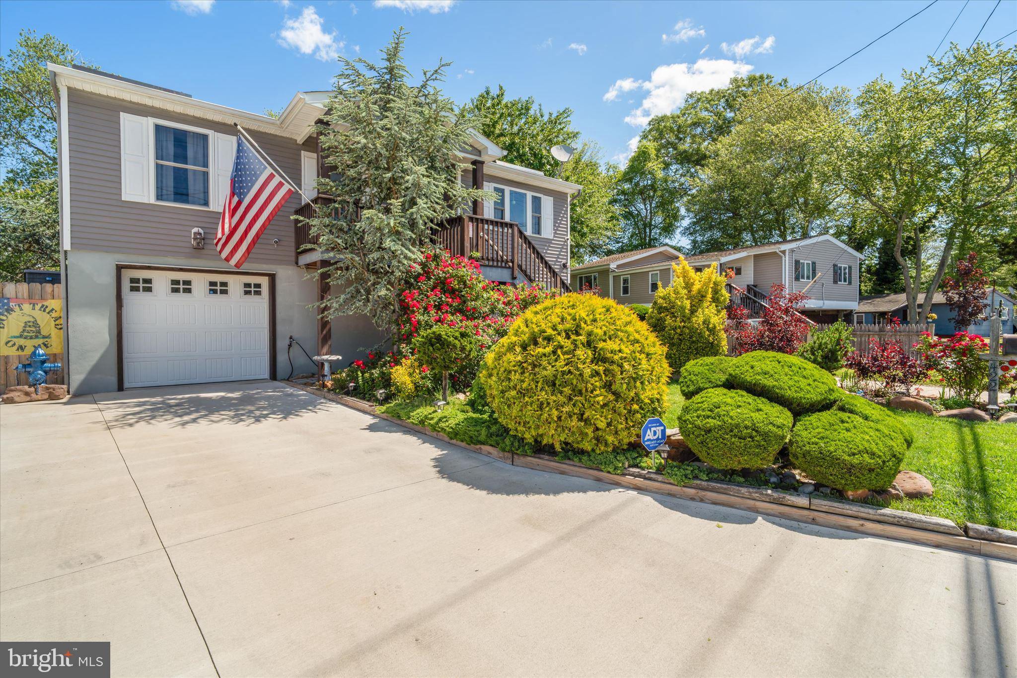 422 W CALA BREEZE WAY