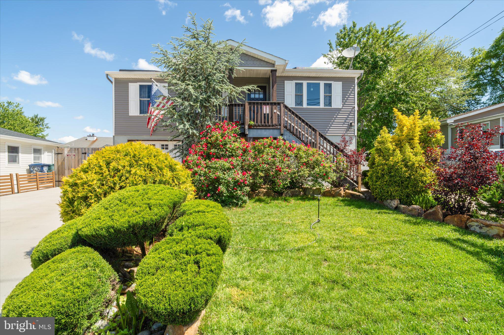 422 W CALA BREEZE WAY