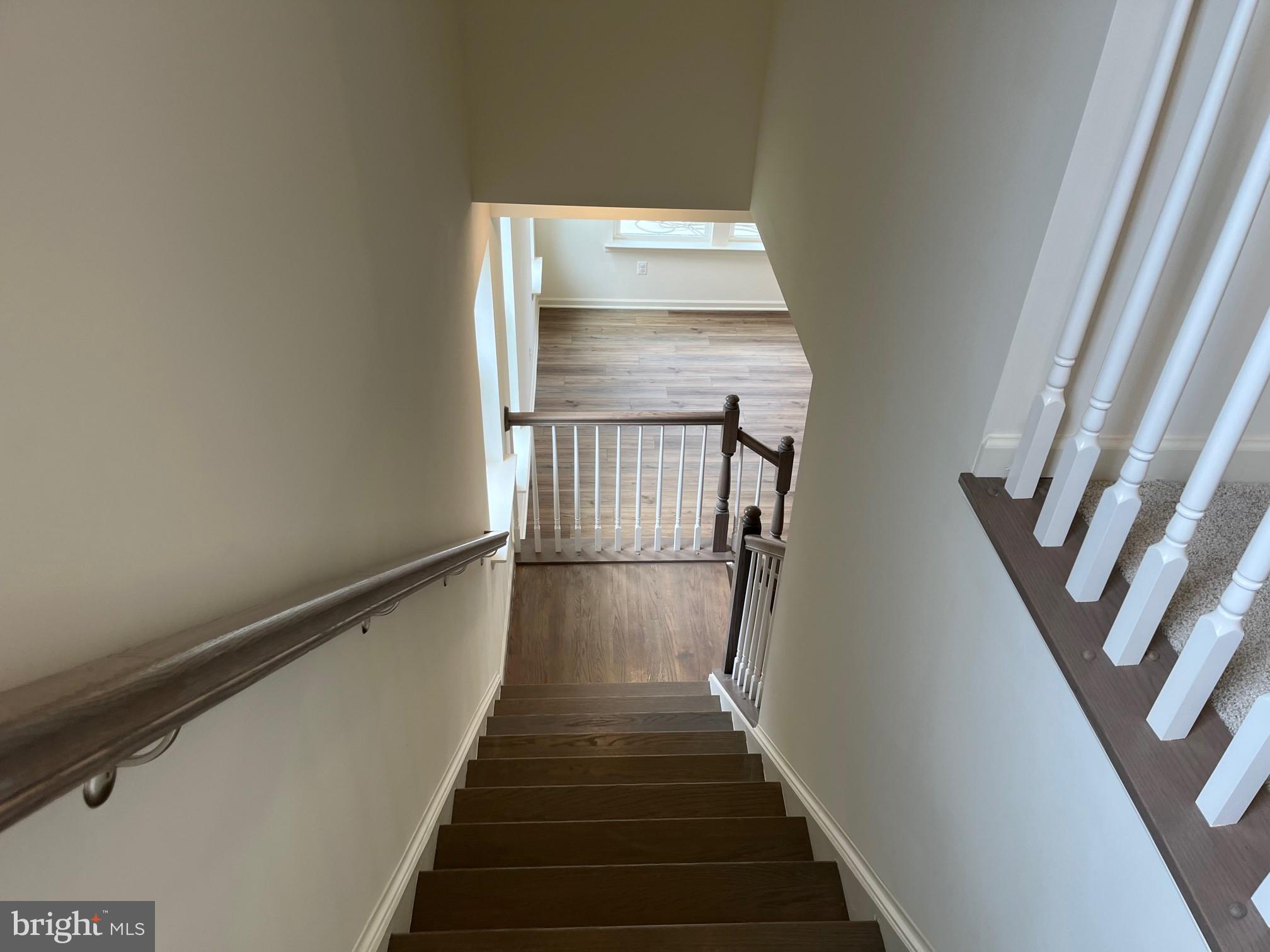 OVERLOOK AT RIVERSIDE TOWNHOMES - Residential