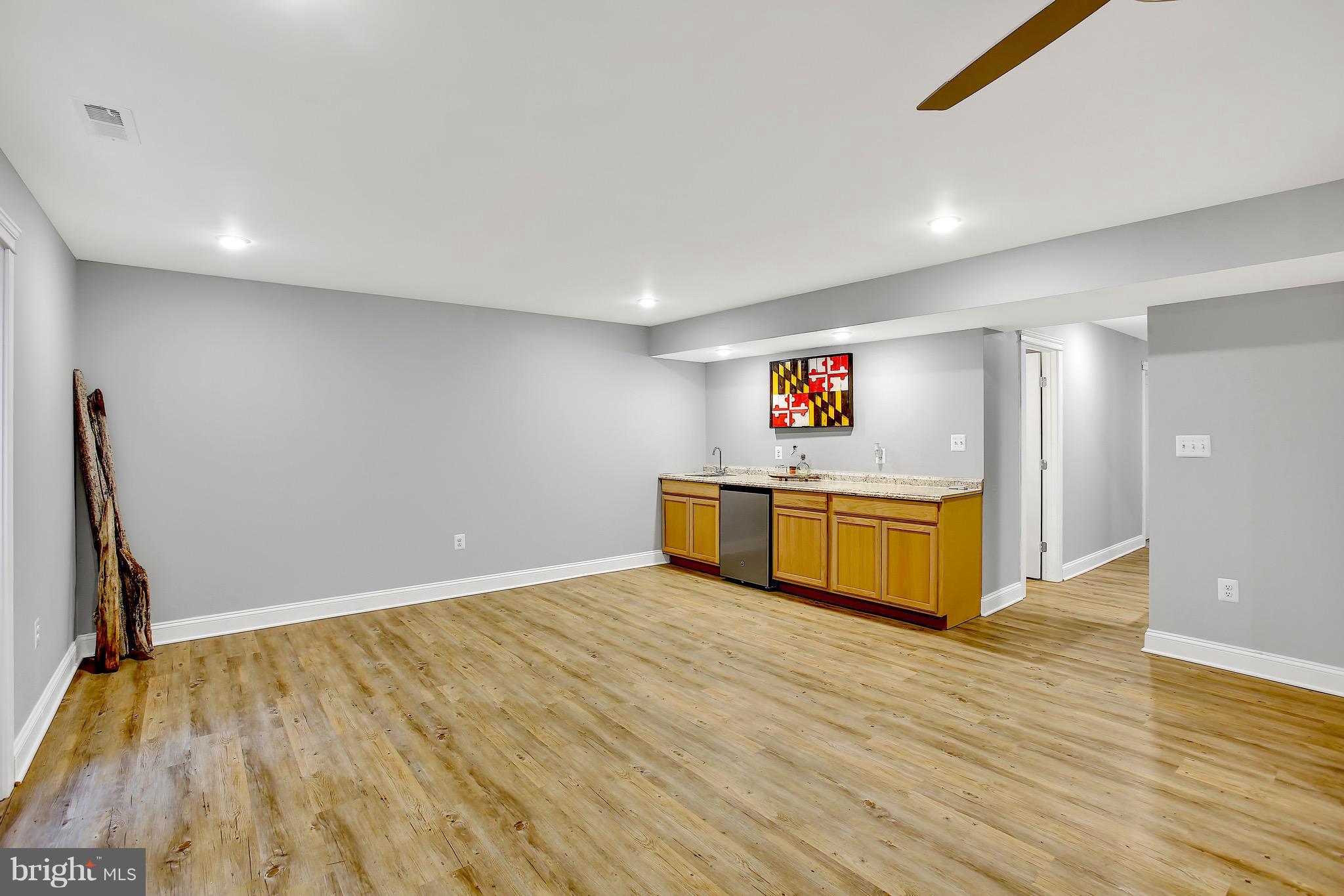 MANHATTAN BEACH - Residential