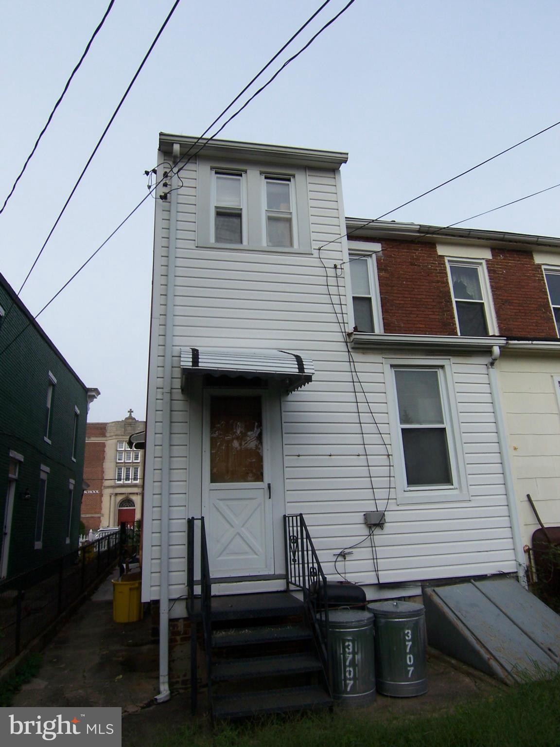 HAMPDEN HISTORIC DISTRICT - Residential