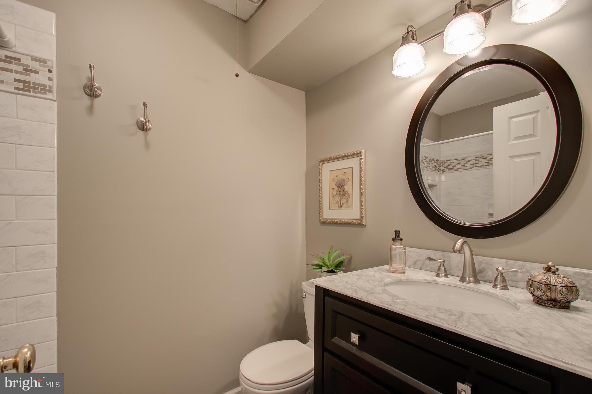 LOWES ISLAND/CASCADES - Residential