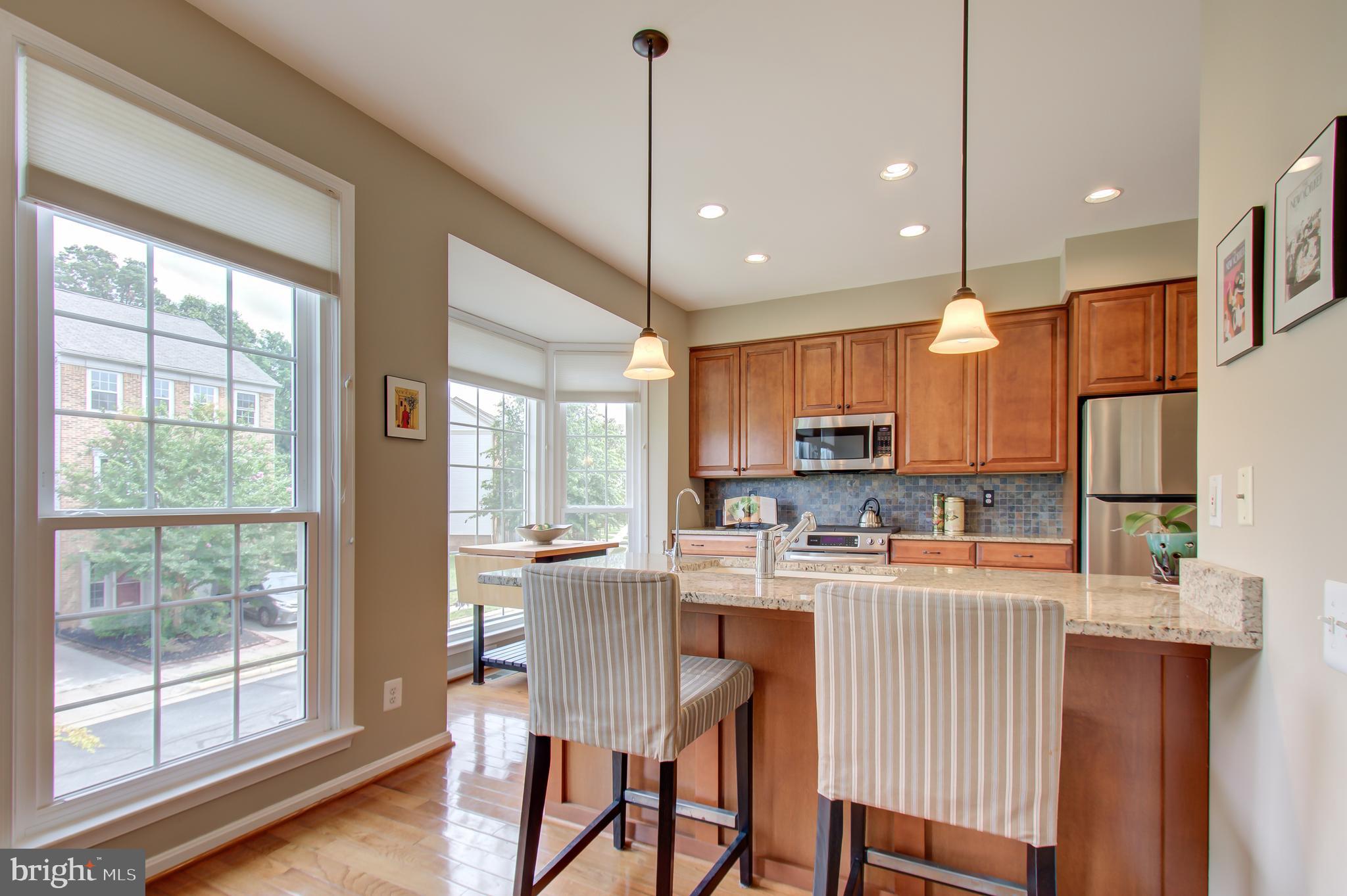 LOWES ISLAND/CASCADES - Residential