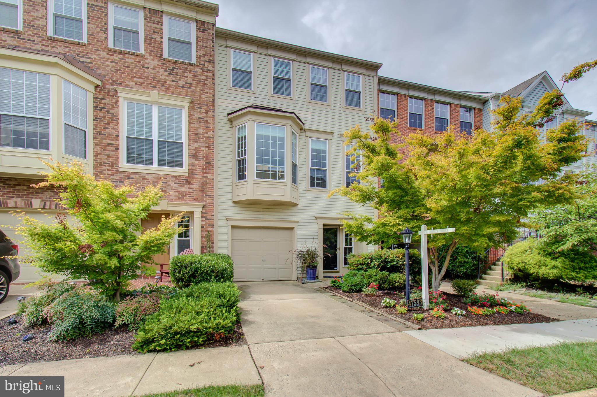 LOWES ISLAND/CASCADES - Residential