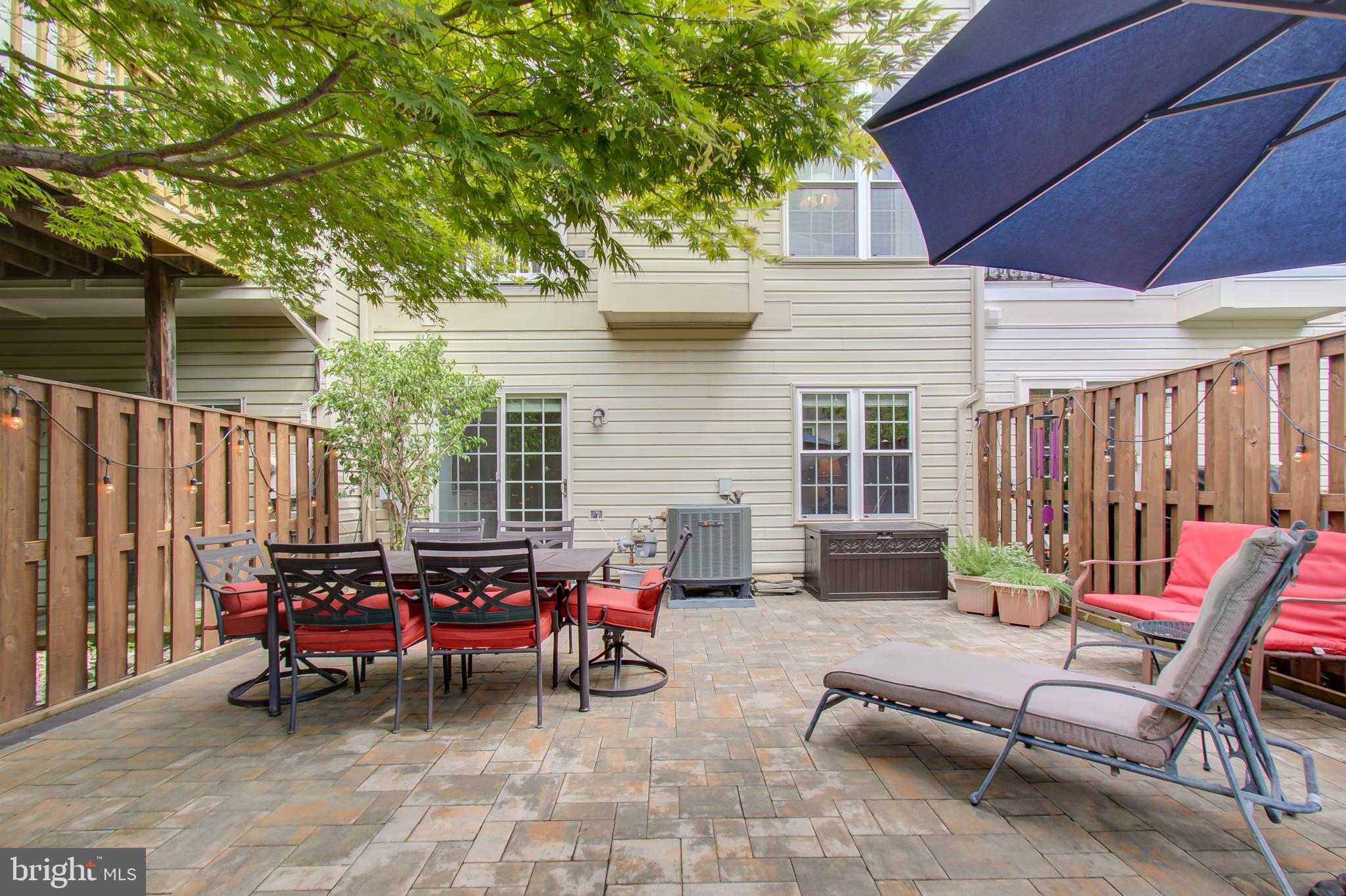 LOWES ISLAND/CASCADES - Residential