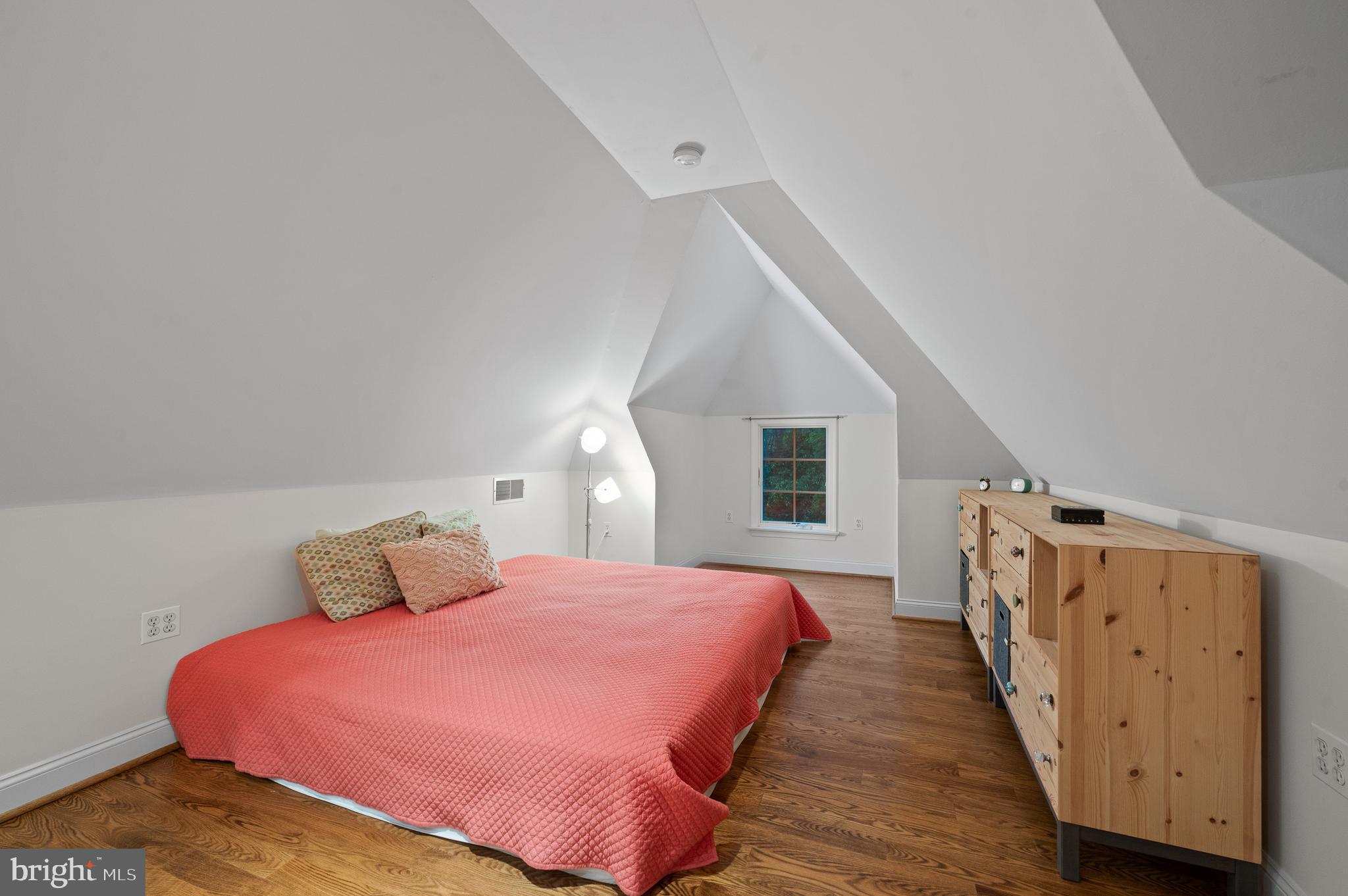 MAISON PLACE - Residential