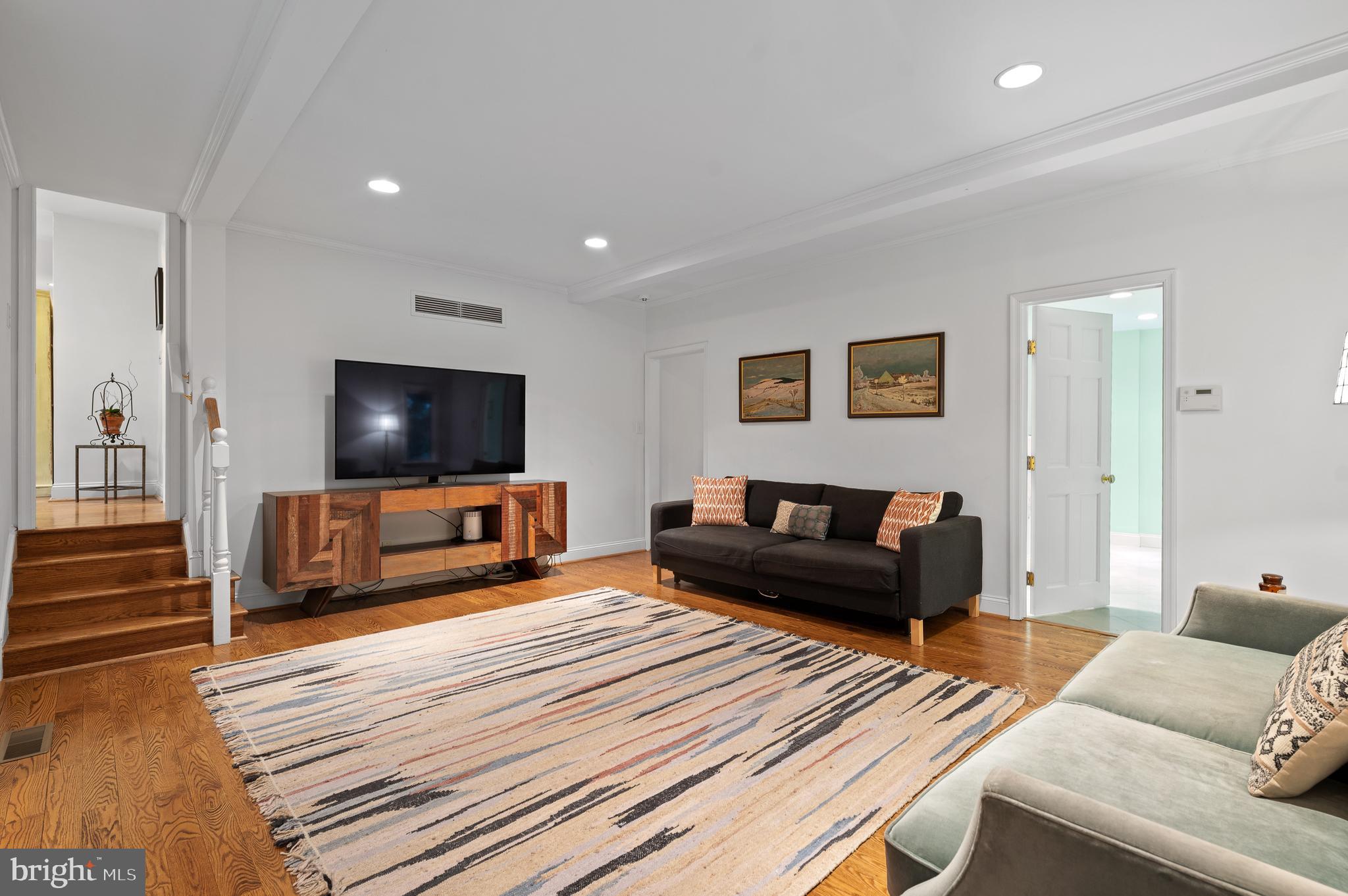 MAISON PLACE - Residential