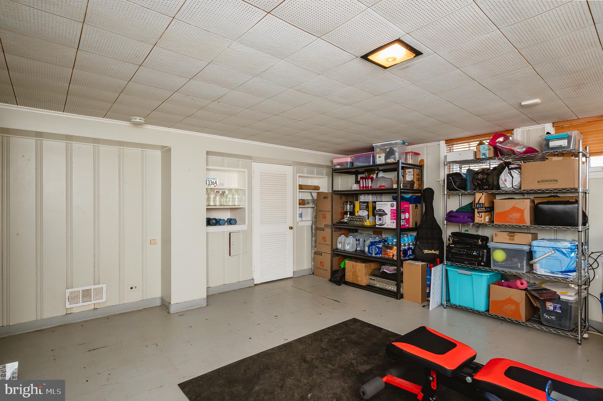 LOCH HILL - Residential