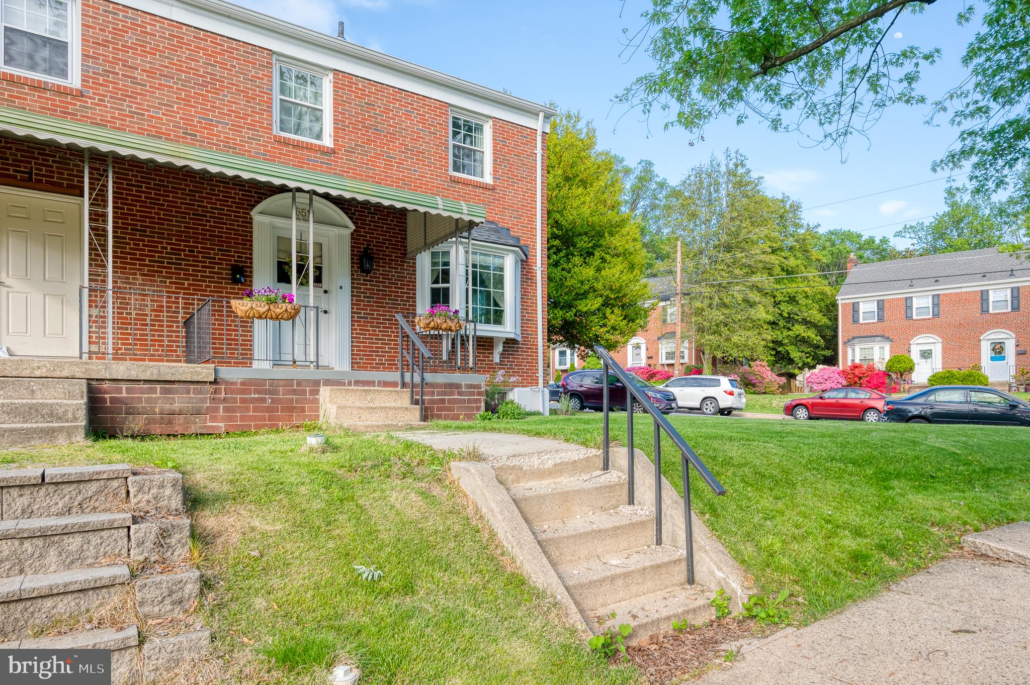 LOCH HILL - Residential