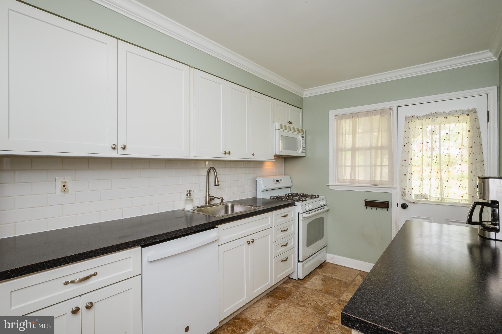 LOCH HILL - Residential