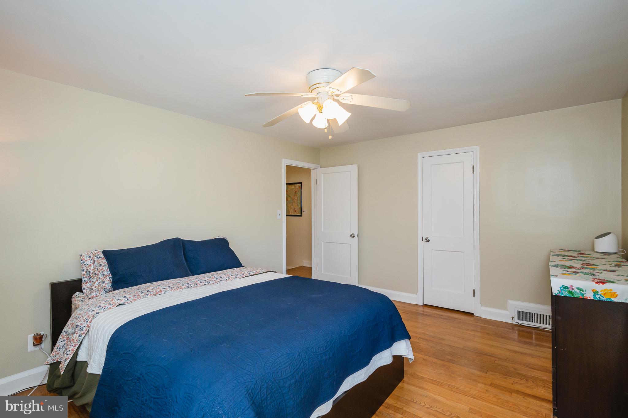 LOCH HILL - Residential