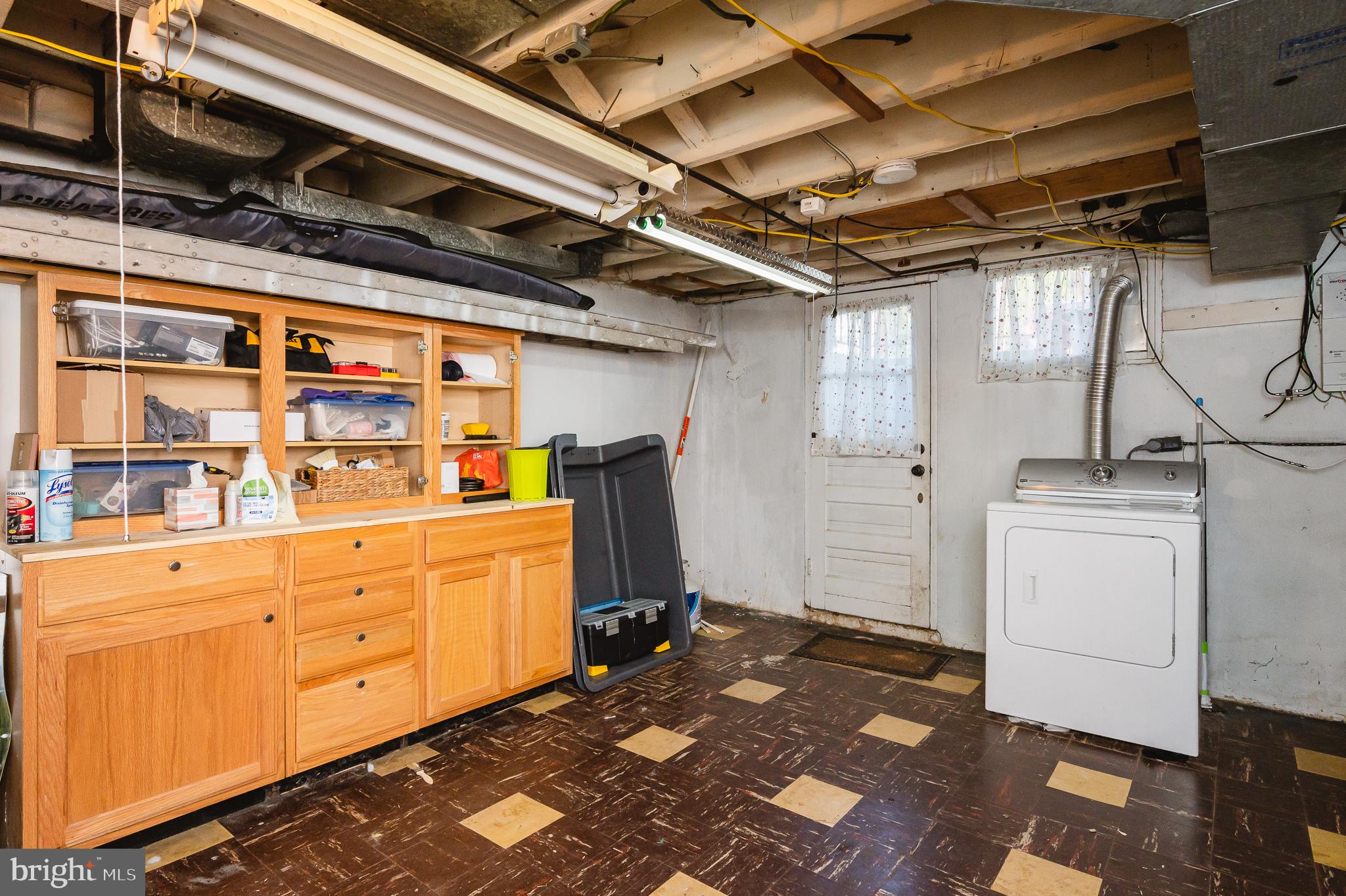 LOCH HILL - Residential