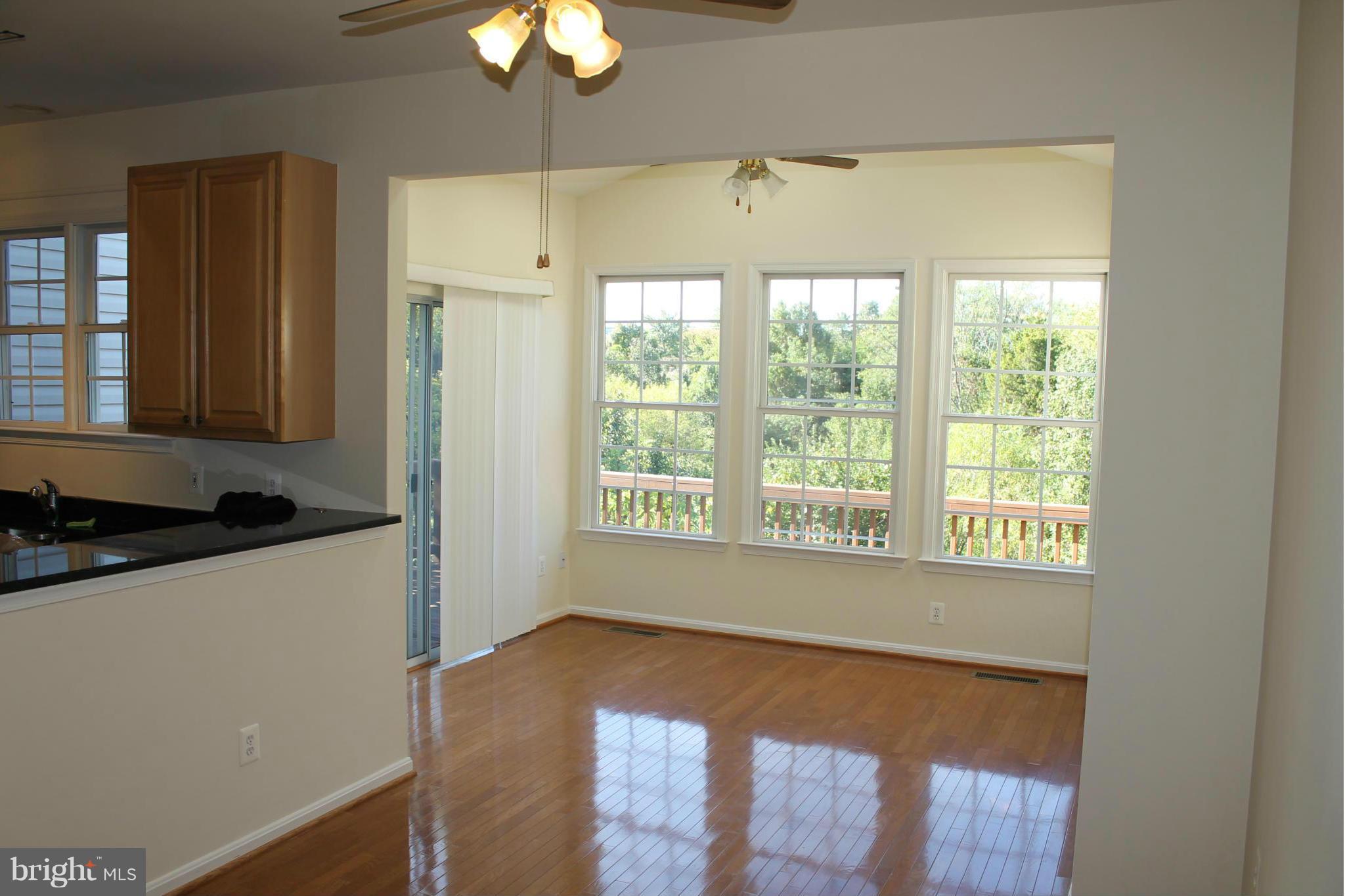 POTOMAC LAKES - Residential Lease