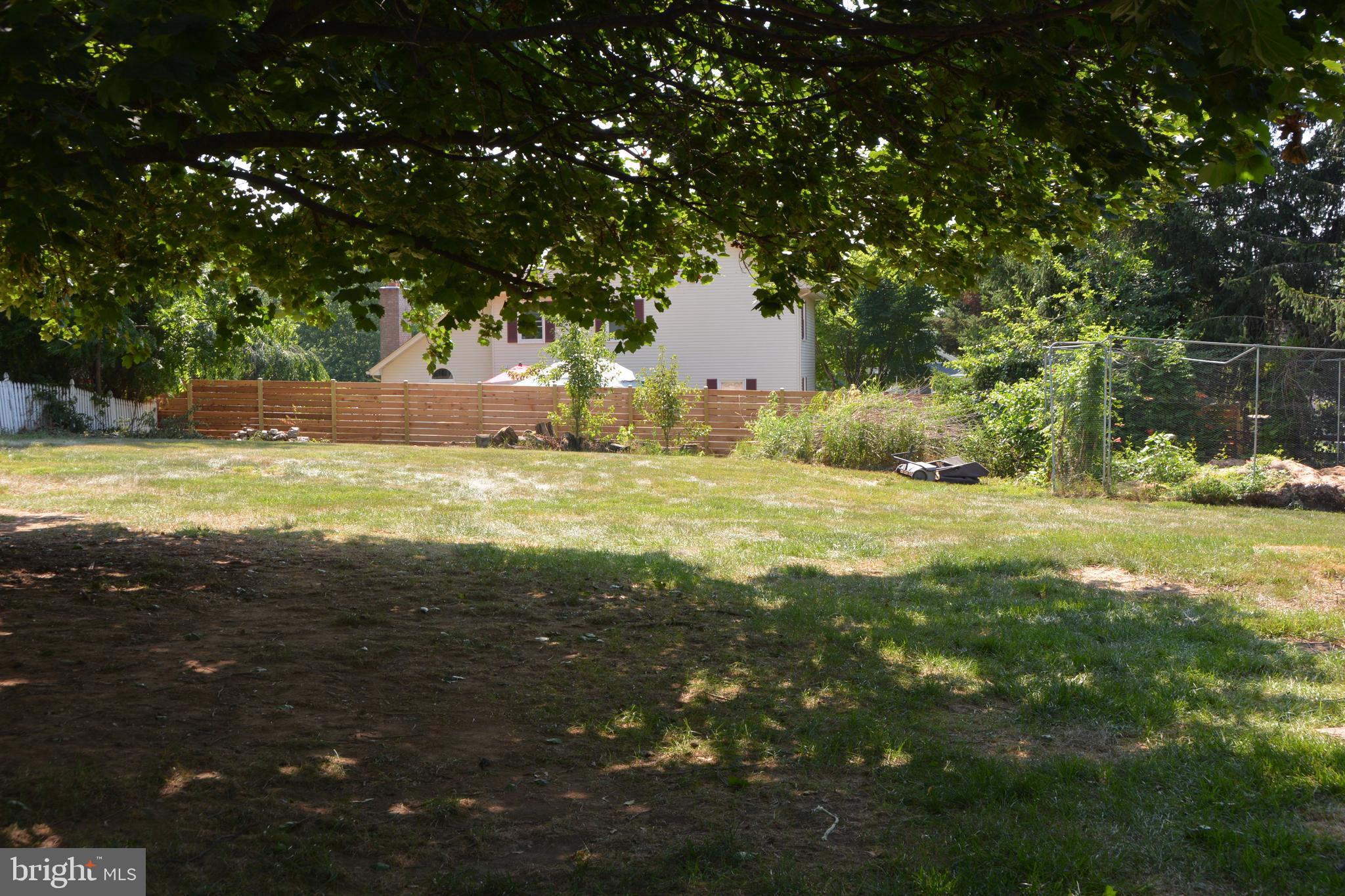 DEERFIELD - Residential Lease