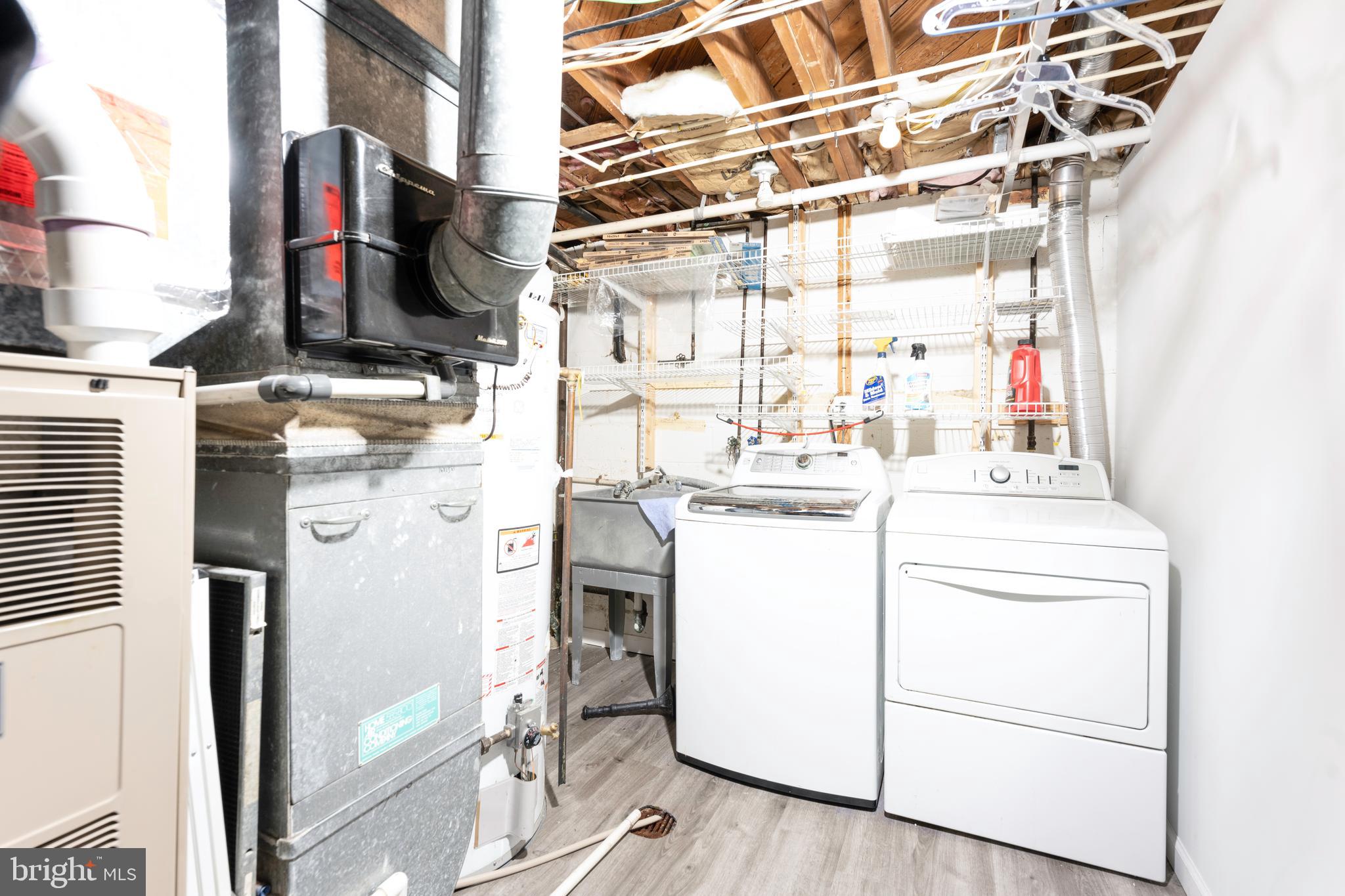 TILDEN WOODS - Residential Lease