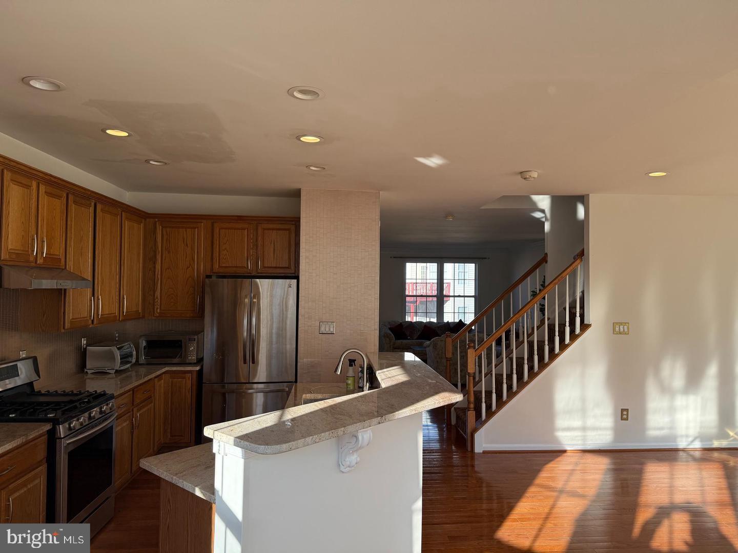 13395 SIR RAMSAY WAY