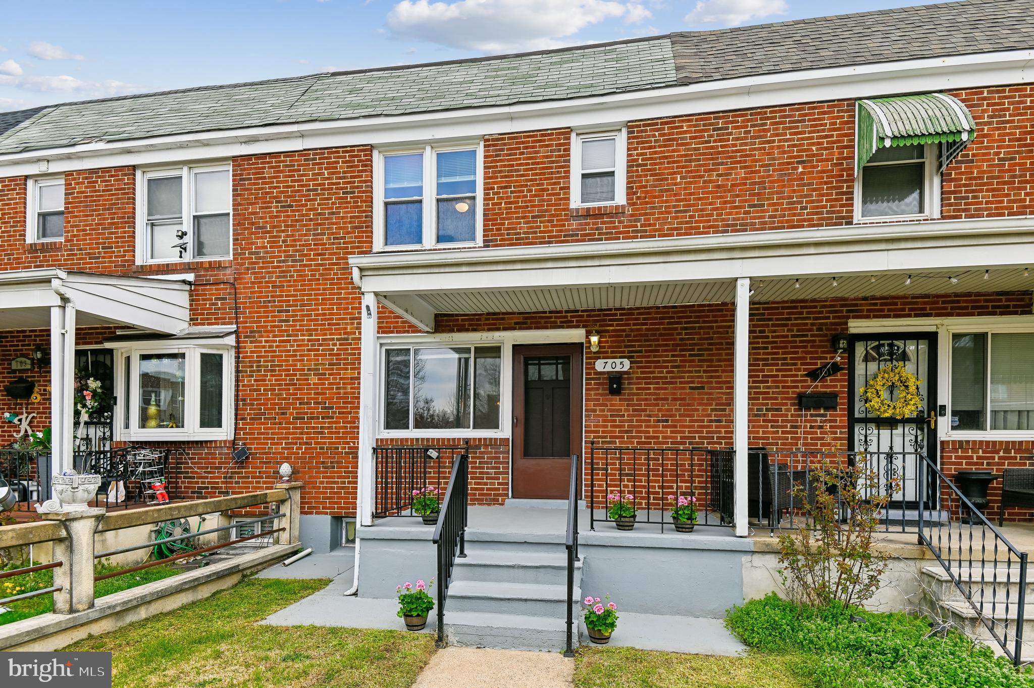 GREEKTOWN - Residential