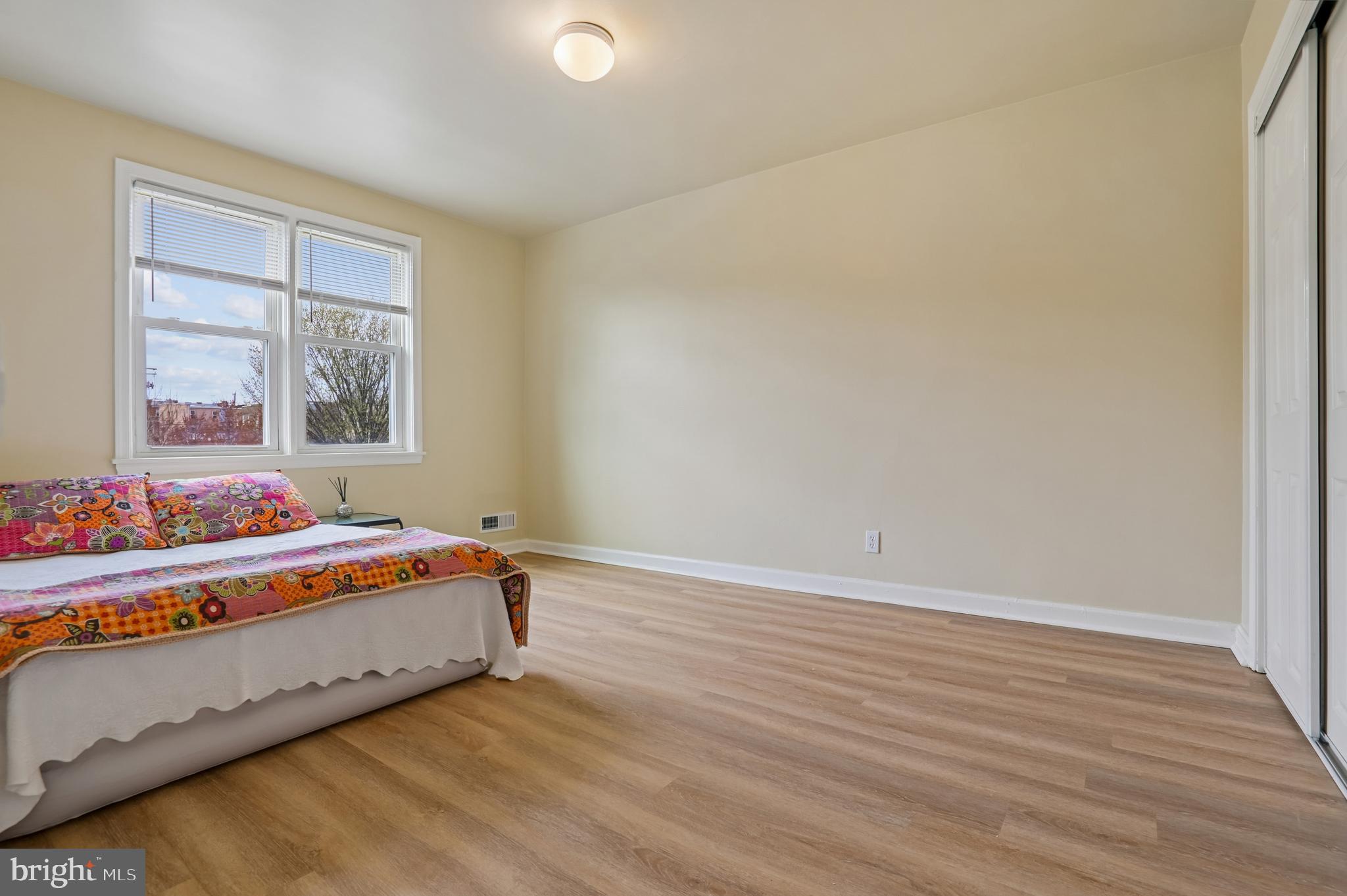 GREEKTOWN - Residential