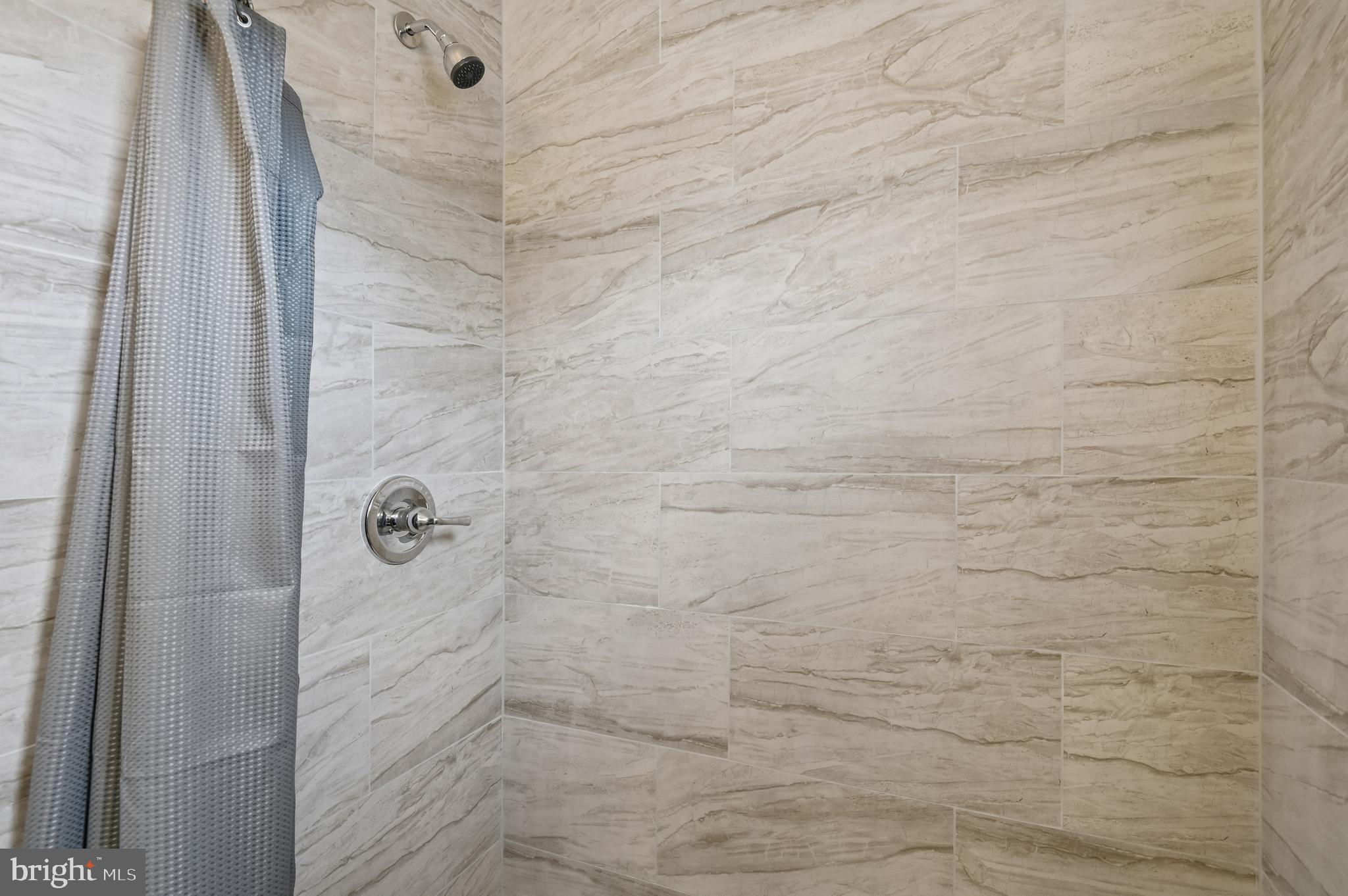 GREEKTOWN - Residential